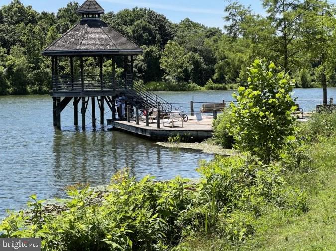 CHARLTON HEIGHTS - Residential