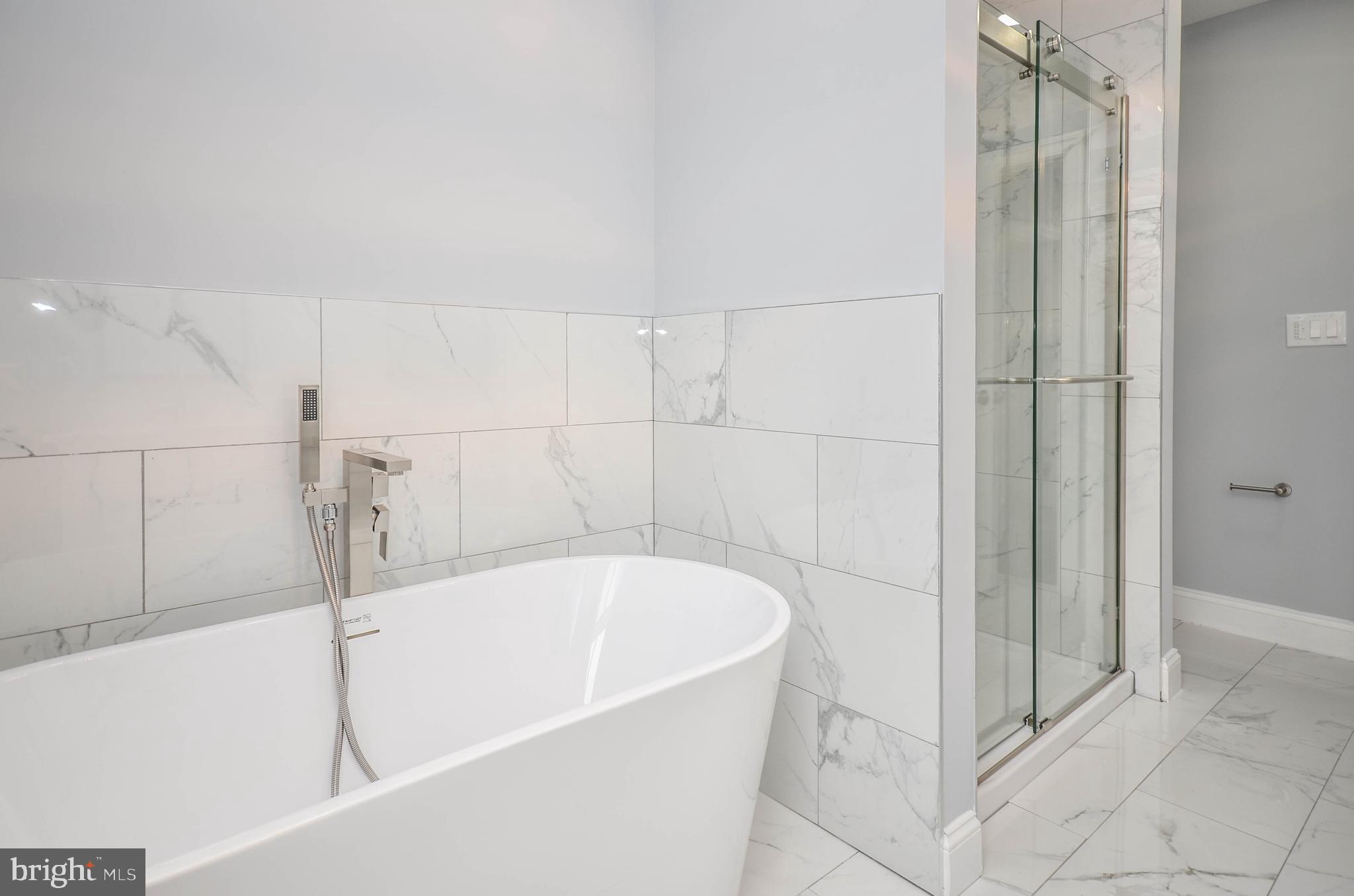 CHARLTON HEIGHTS - Residential