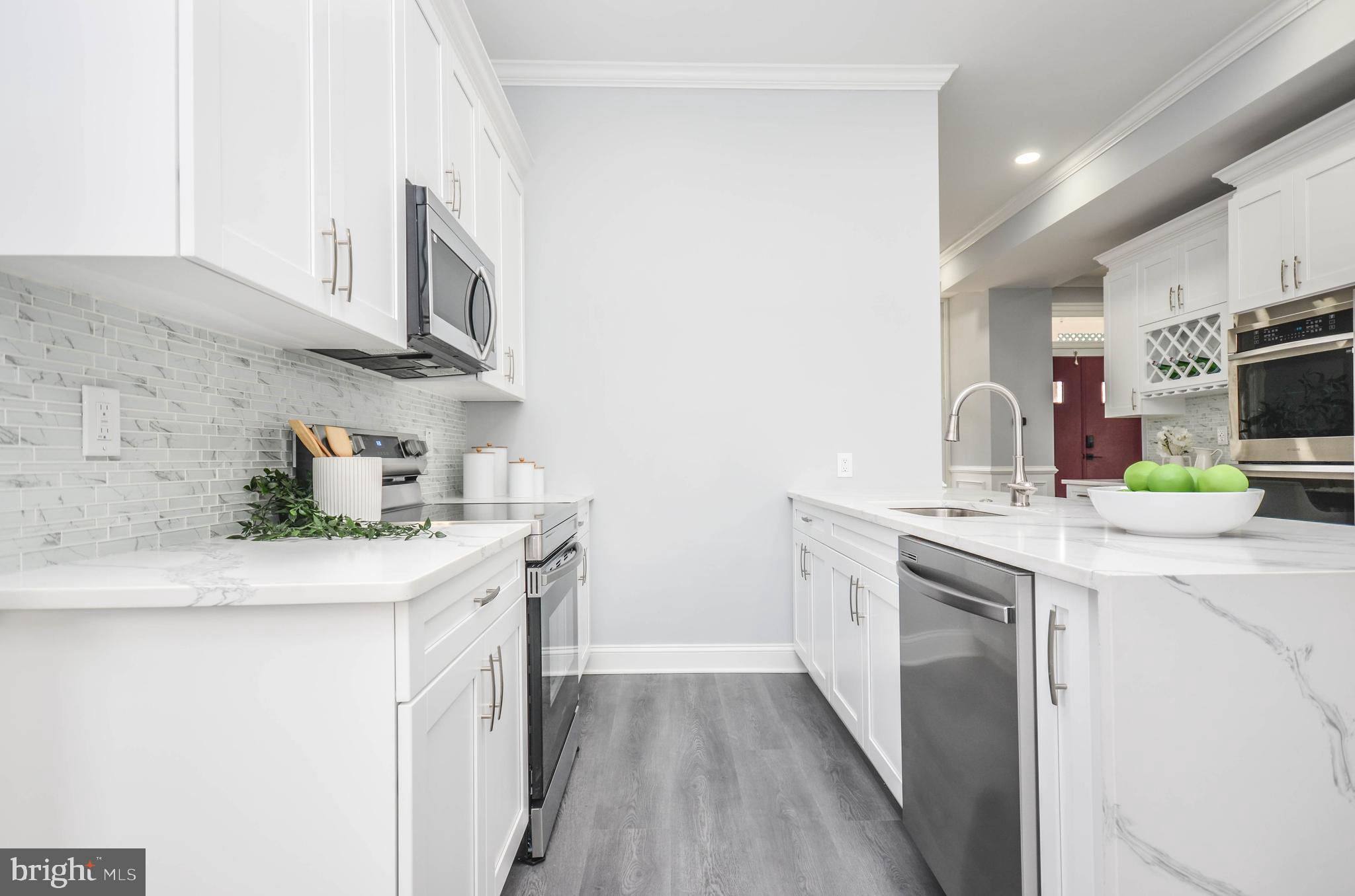 CHARLTON HEIGHTS - Residential