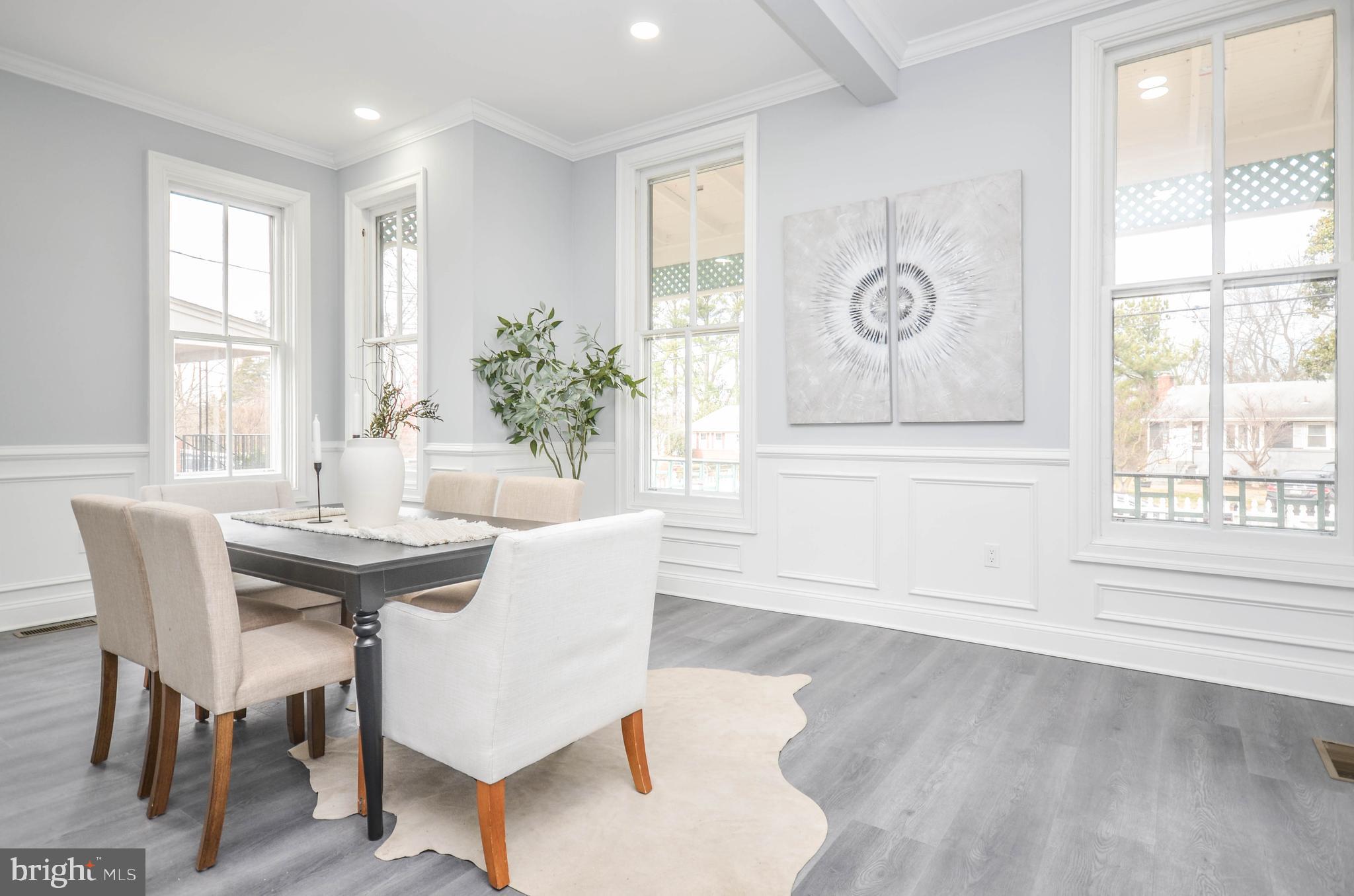 CHARLTON HEIGHTS - Residential