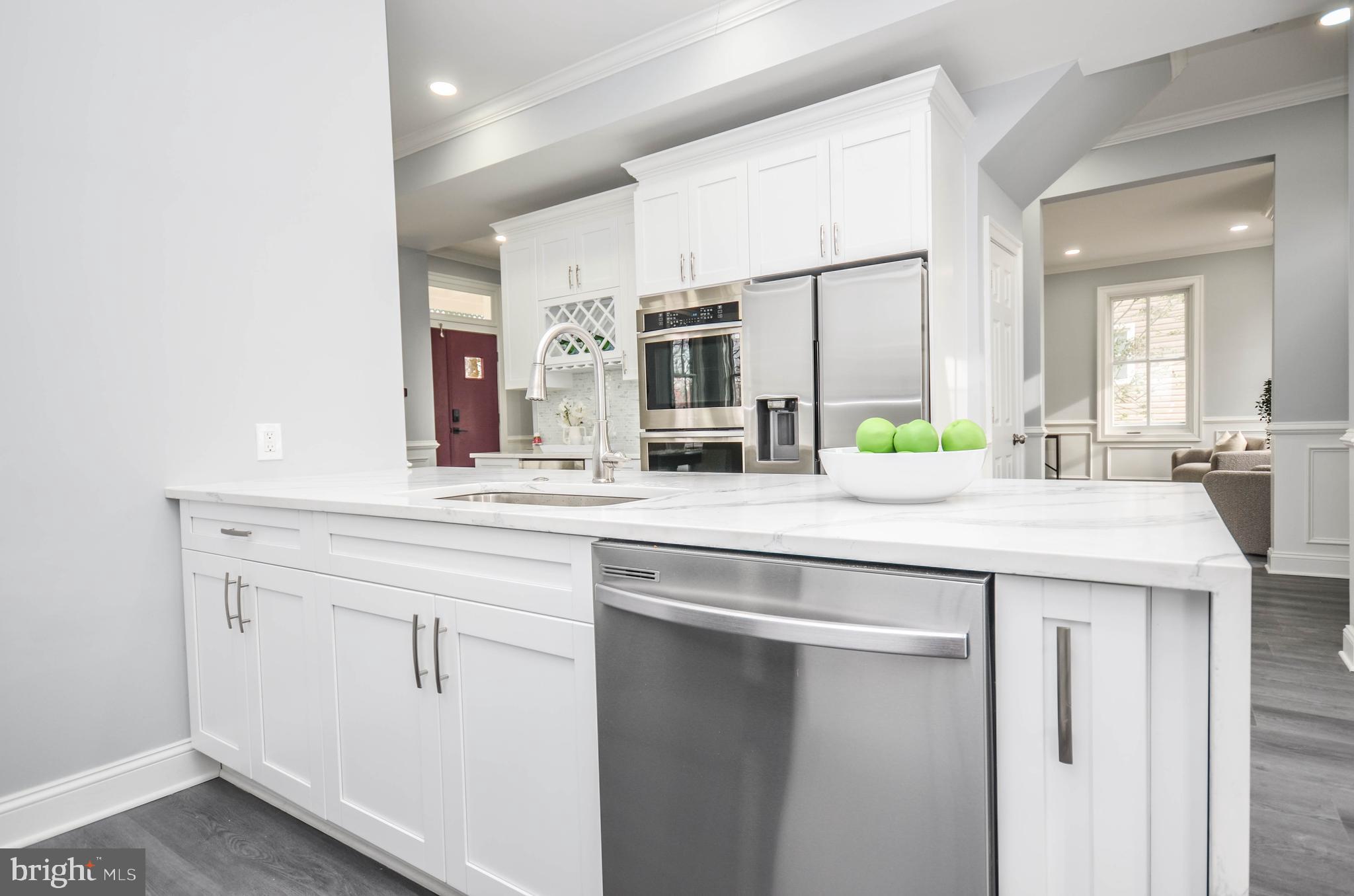 CHARLTON HEIGHTS - Residential