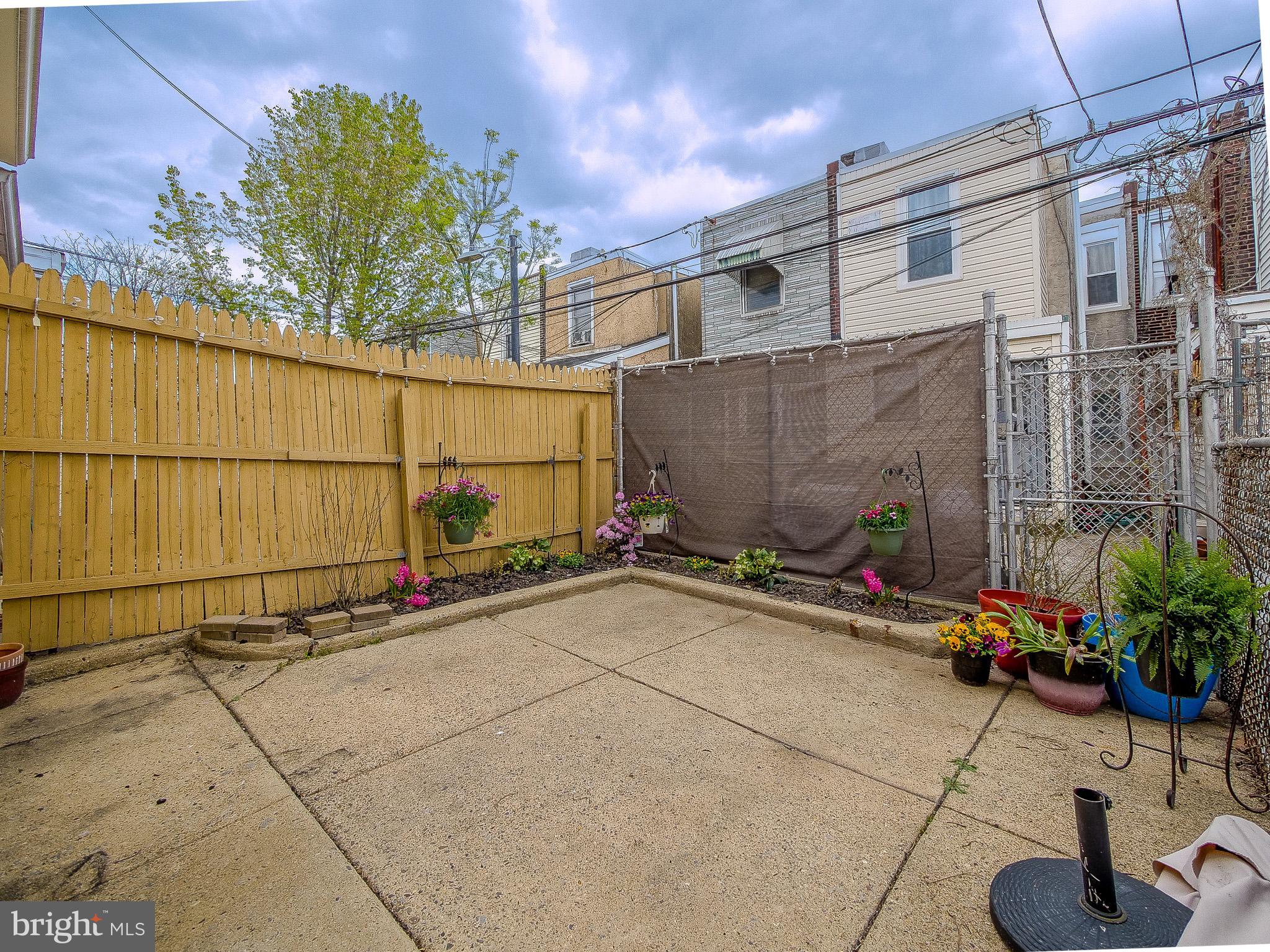 PORT RICHMOND - Residential