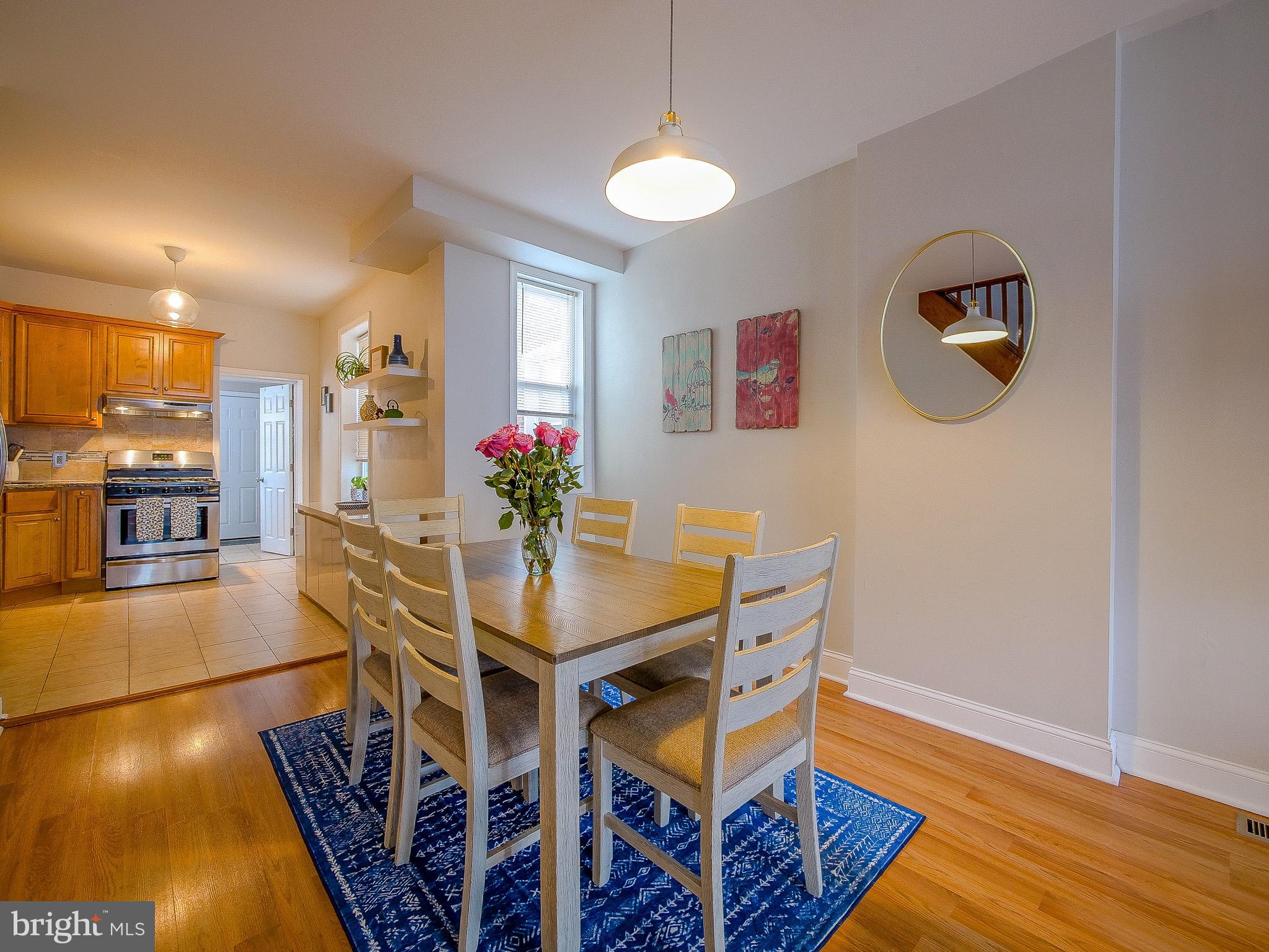 PORT RICHMOND - Residential