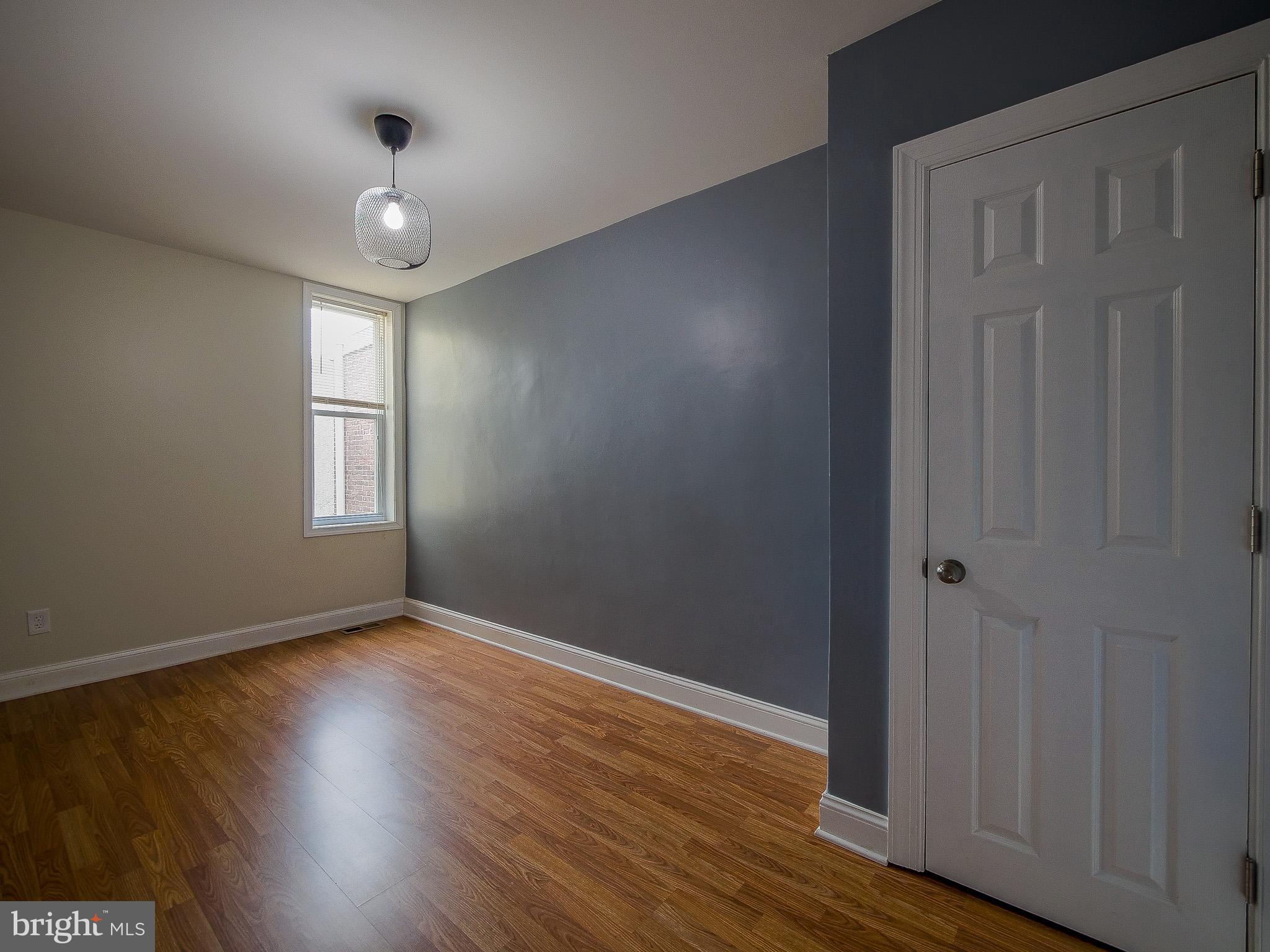 PORT RICHMOND - Residential