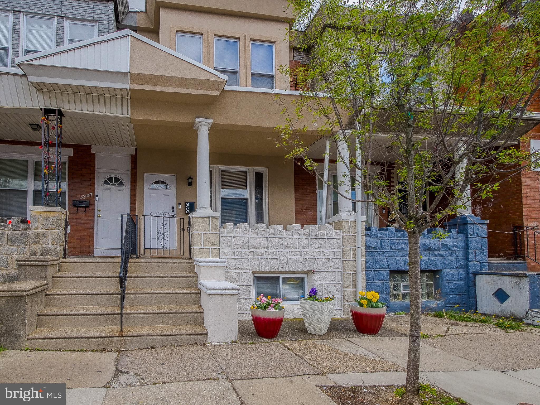 PORT RICHMOND - Residential