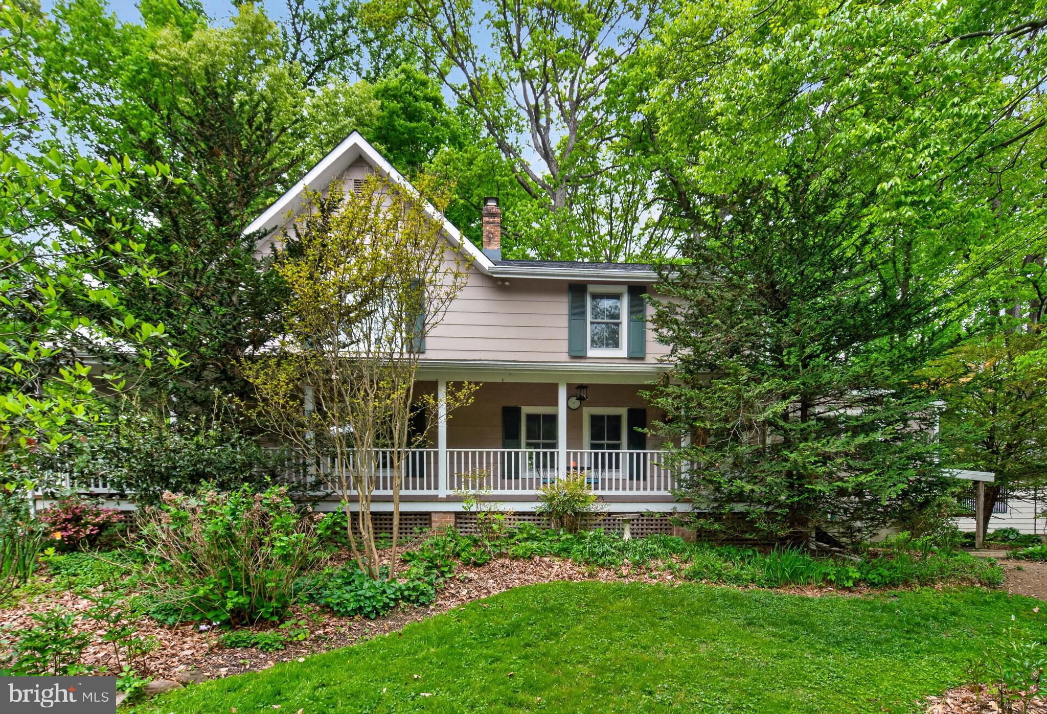 LAWYERS HILL - Residential