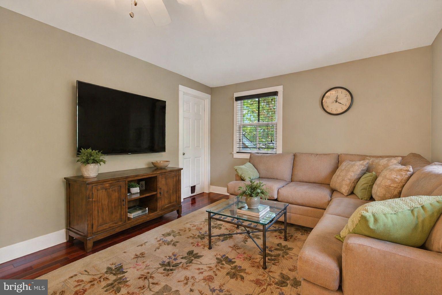 LAWYERS HILL - Residential