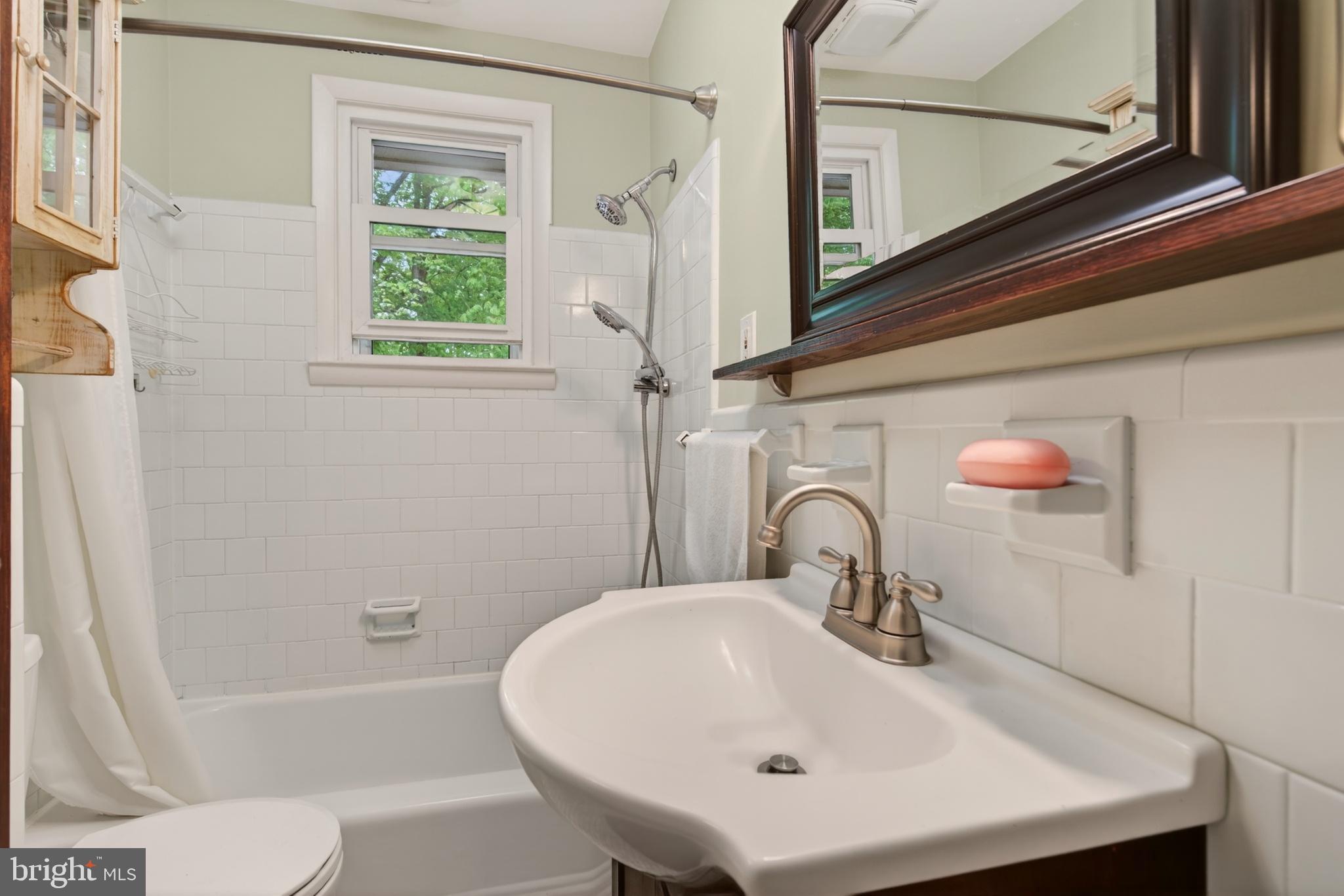 LAWYERS HILL - Residential