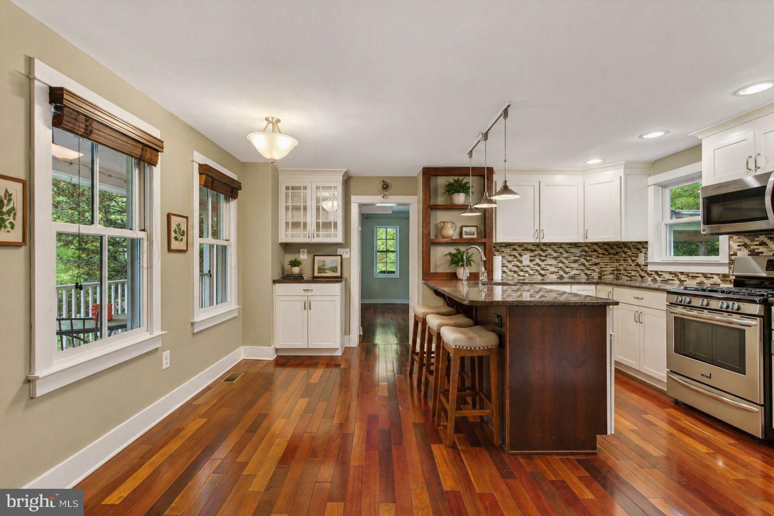 LAWYERS HILL - Residential