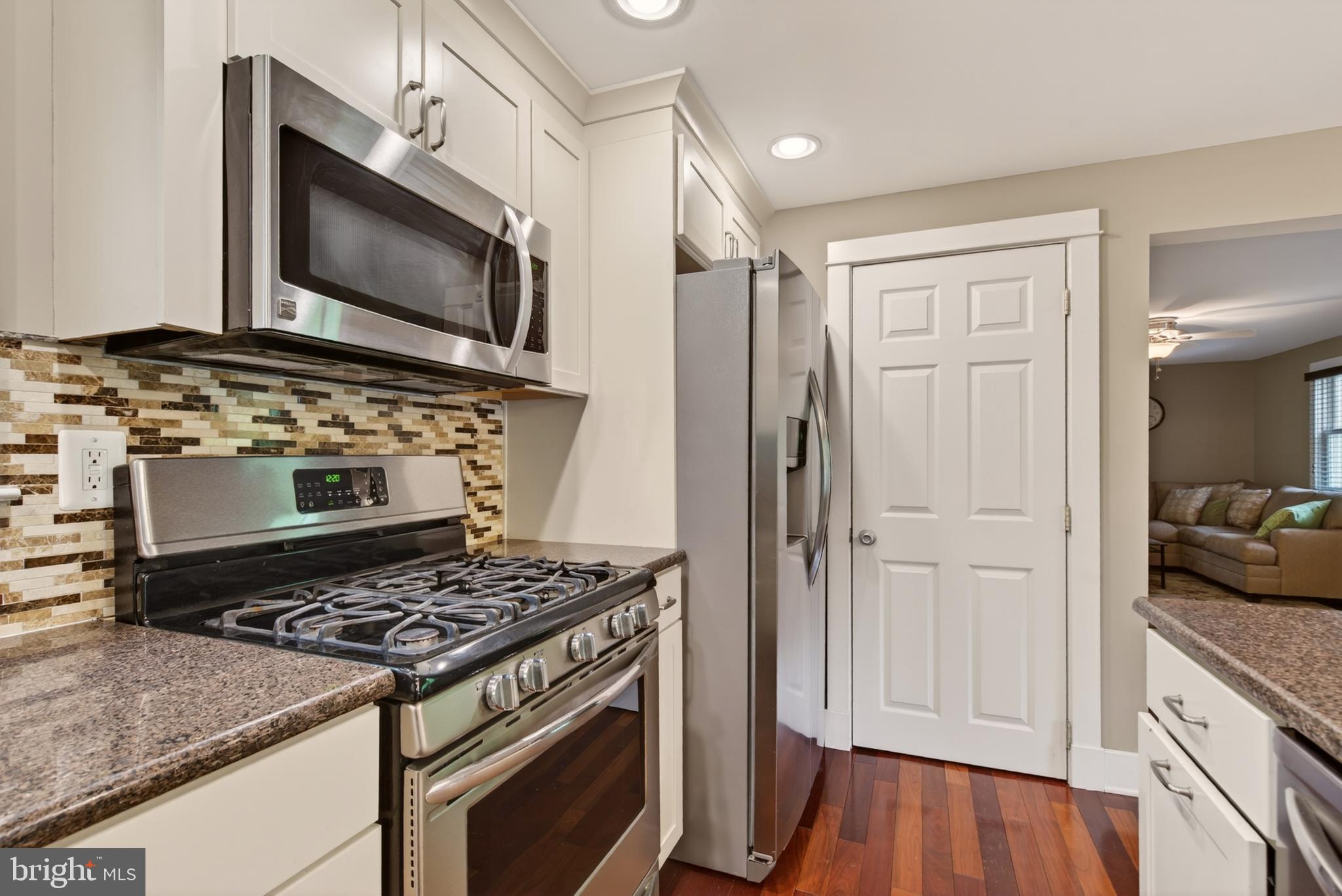LAWYERS HILL - Residential