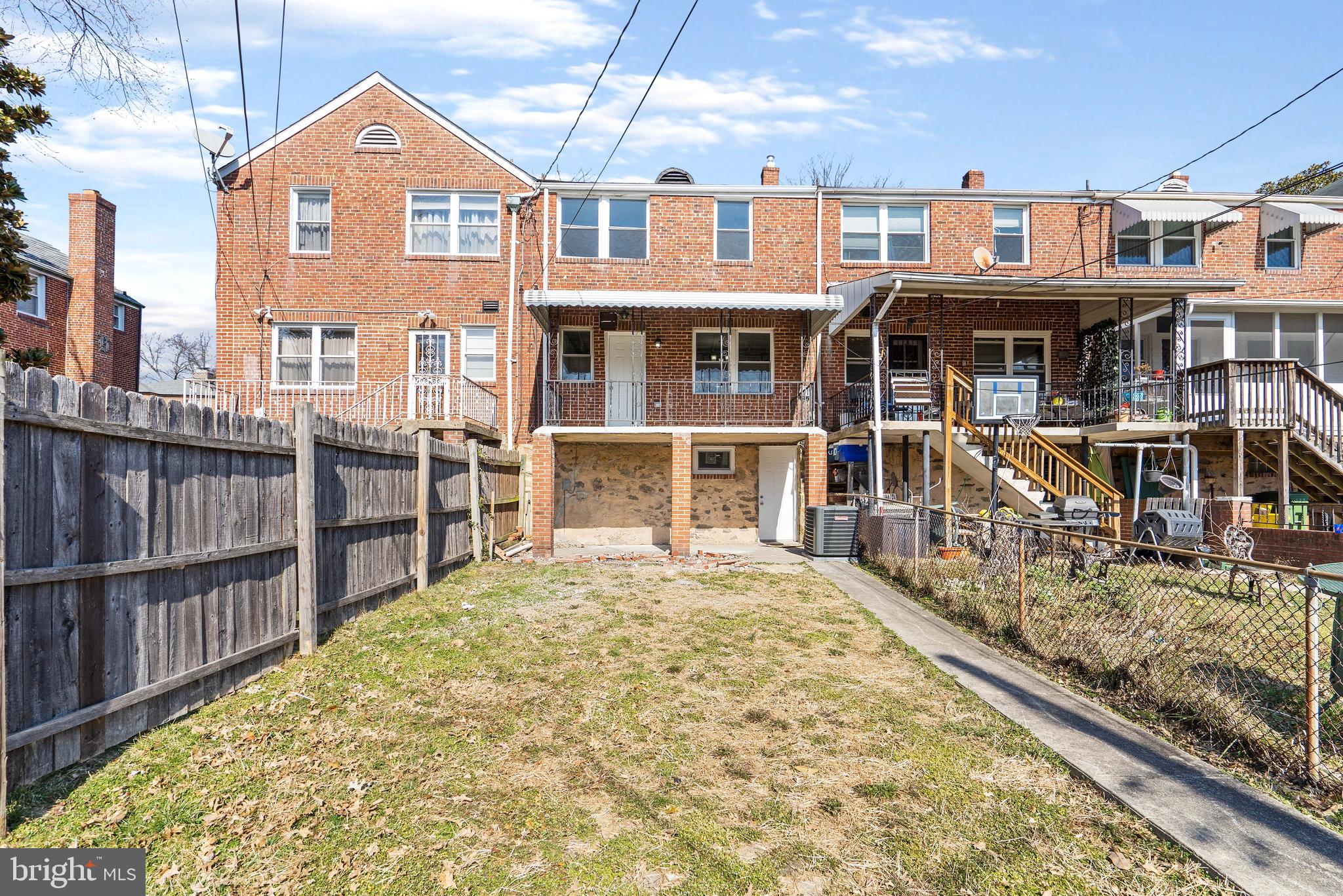 LOCH RAVEN - Residential