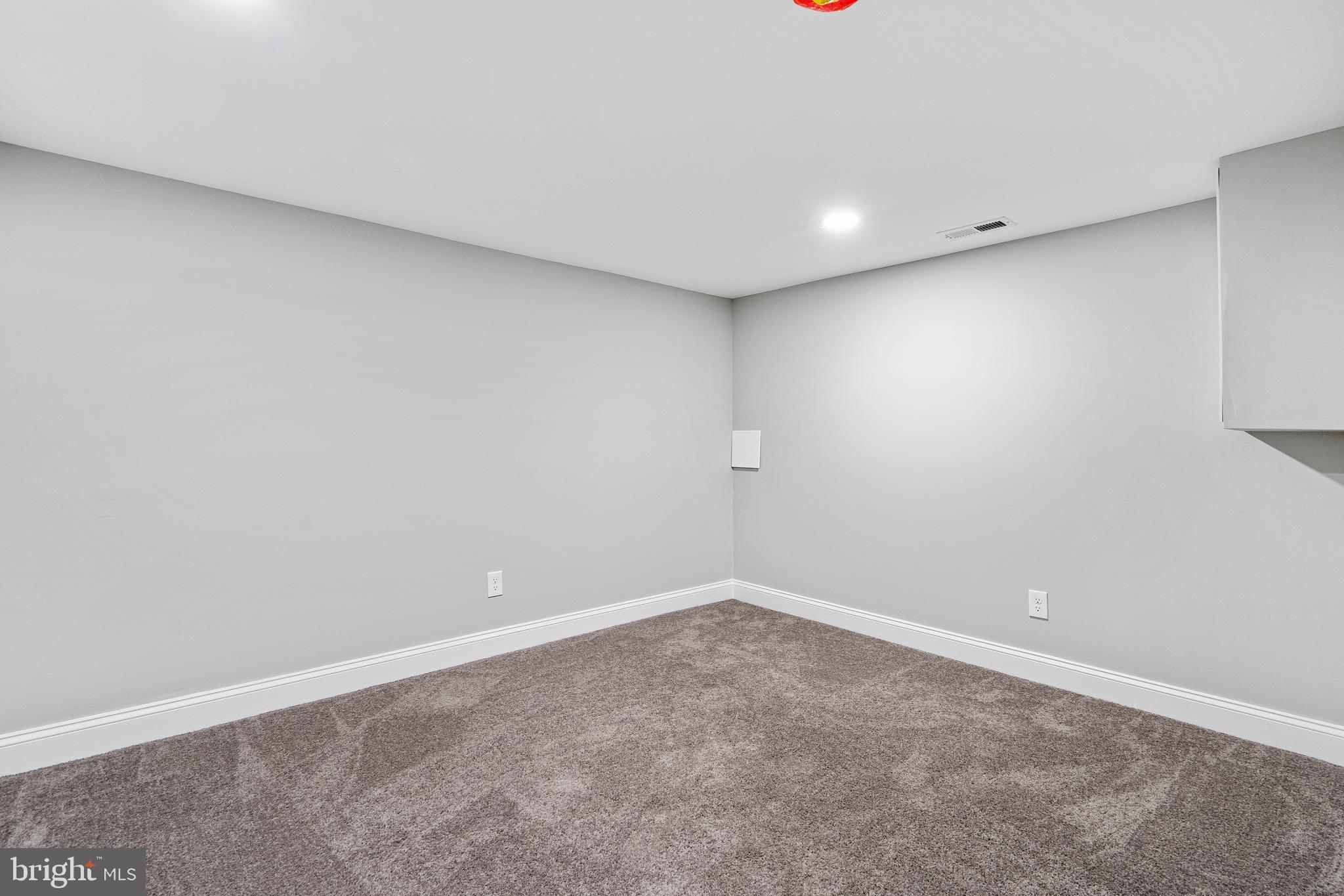 LOCH RAVEN - Residential