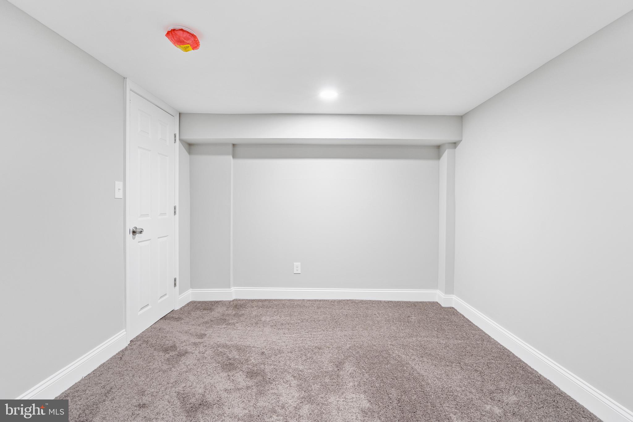 LOCH RAVEN - Residential