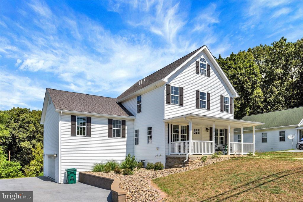 Photo of 5646 Union Deposit Road, HARRISBURG, PA 17111 (MLS # PADA2042256)