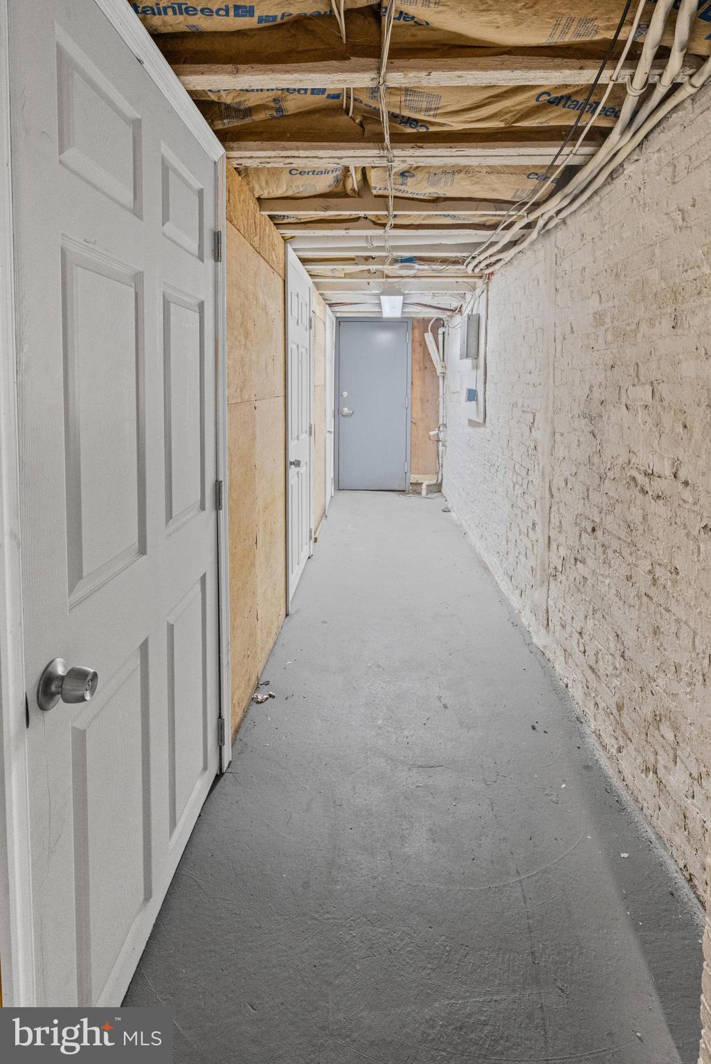 RESERVOIR HILL - Residential Income