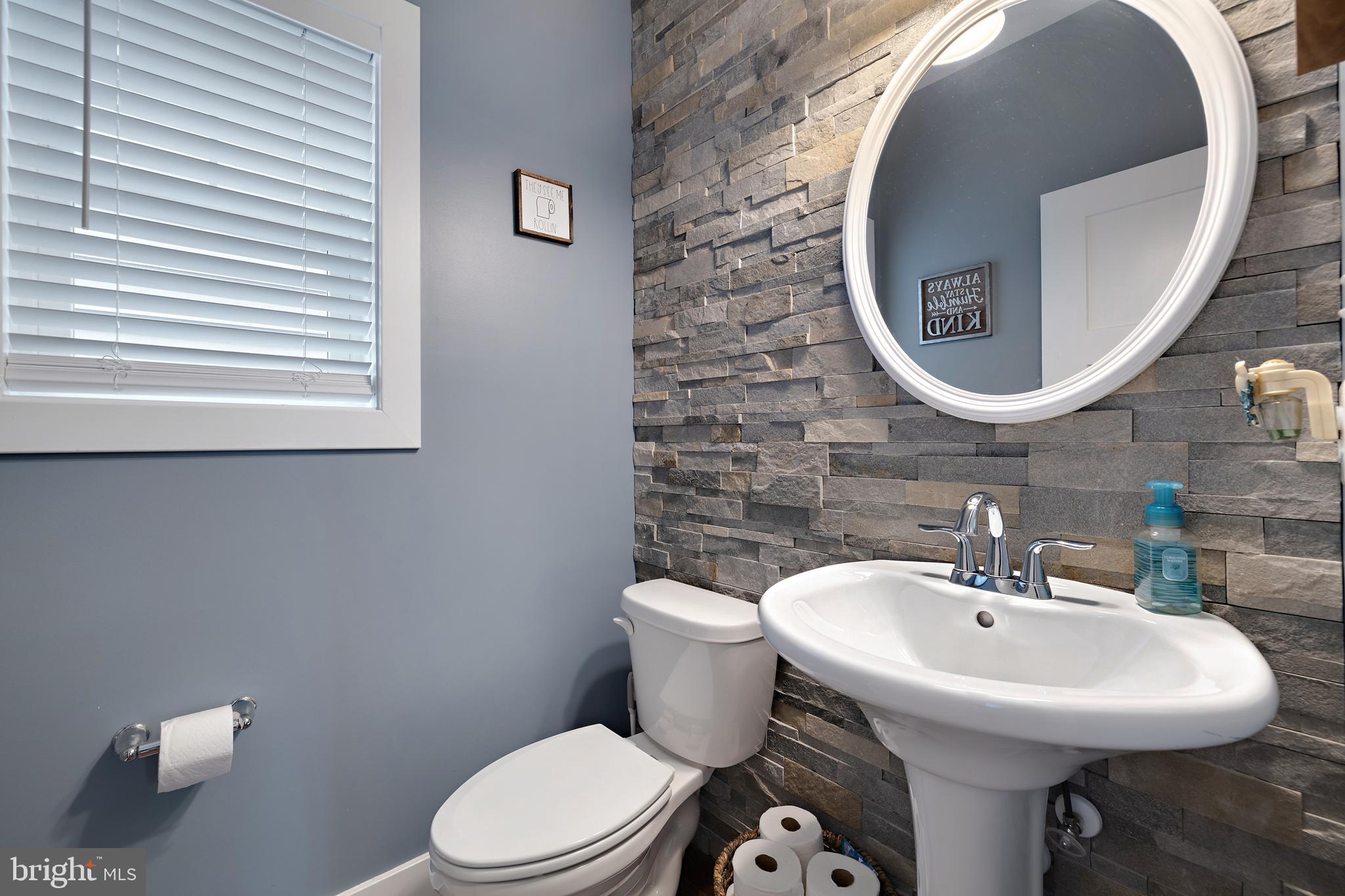 ROBINSON LANDING - Residential