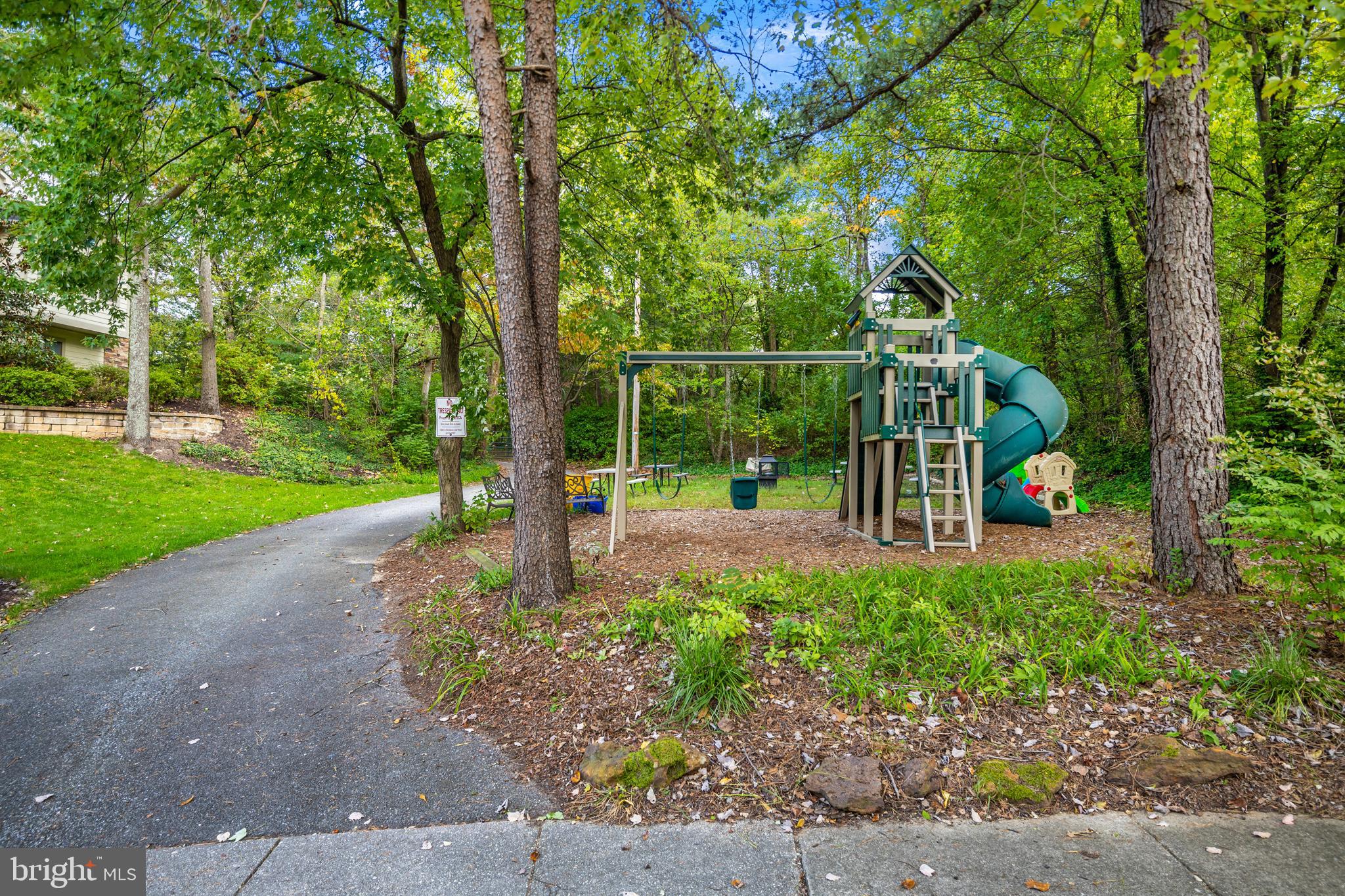 ROBINSON LANDING - Residential