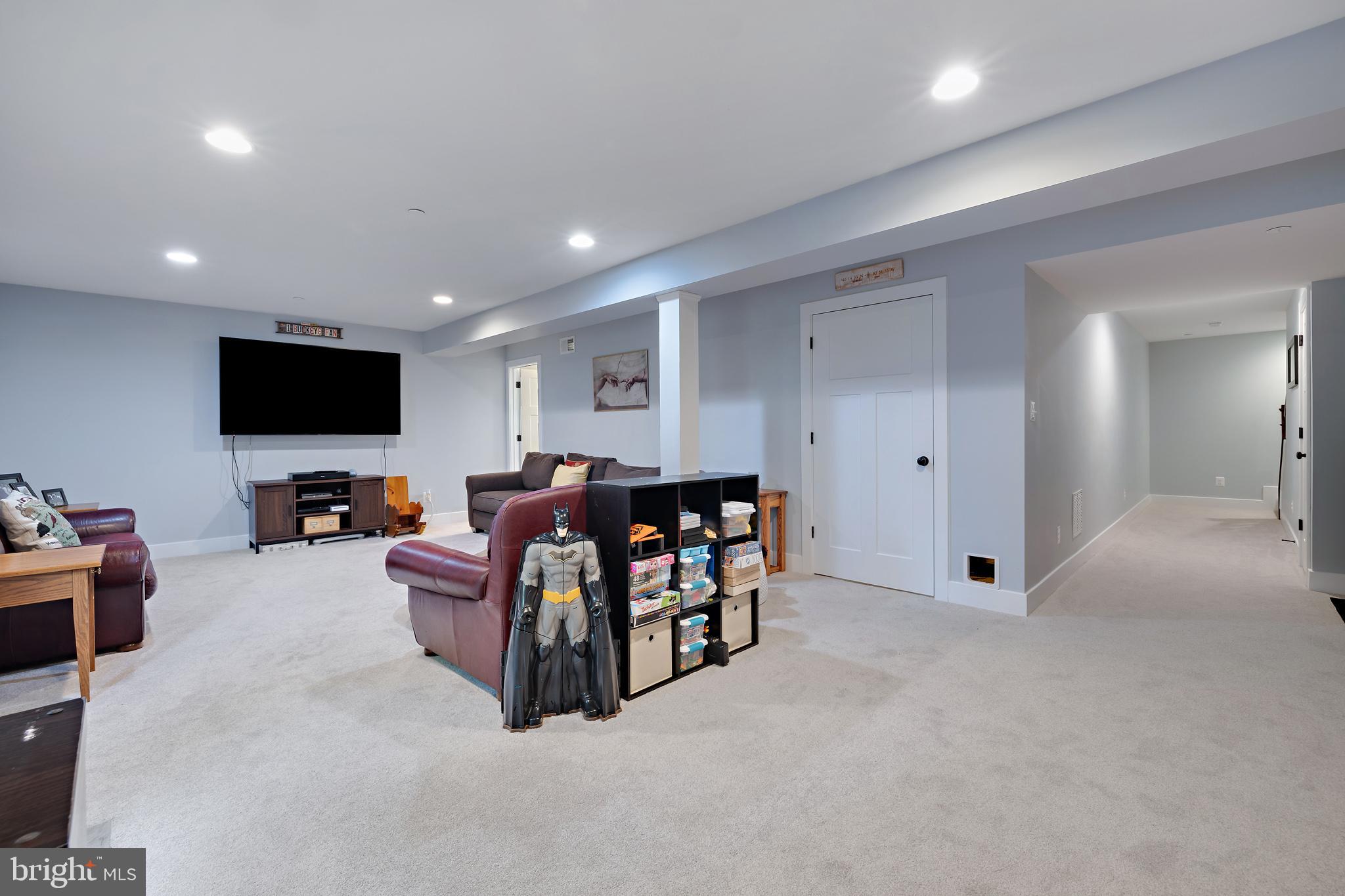 ROBINSON LANDING - Residential