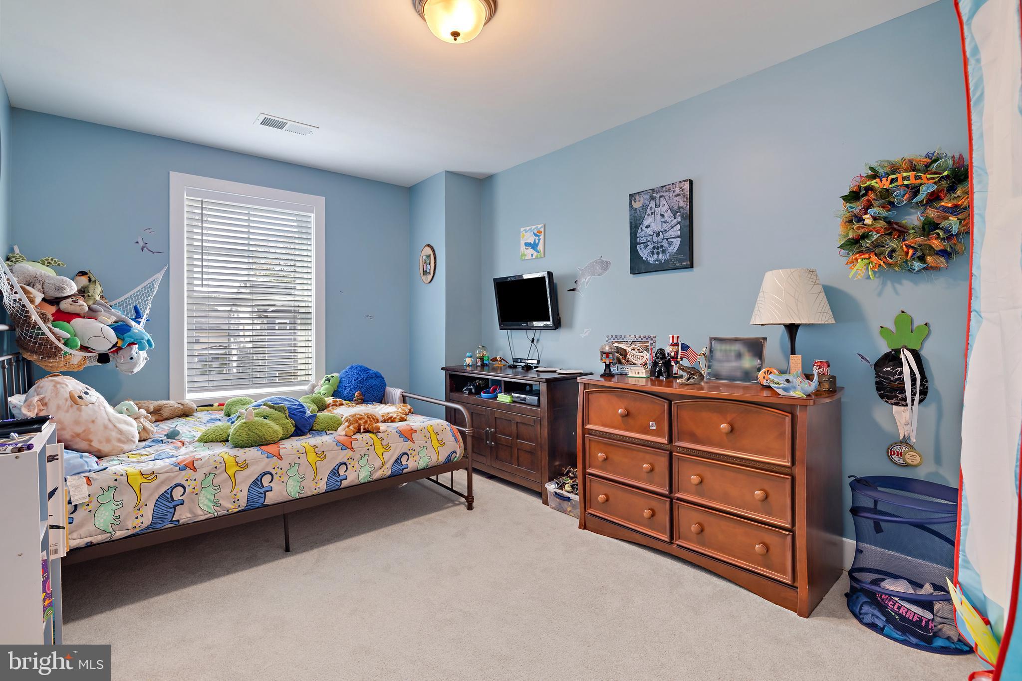 ROBINSON LANDING - Residential