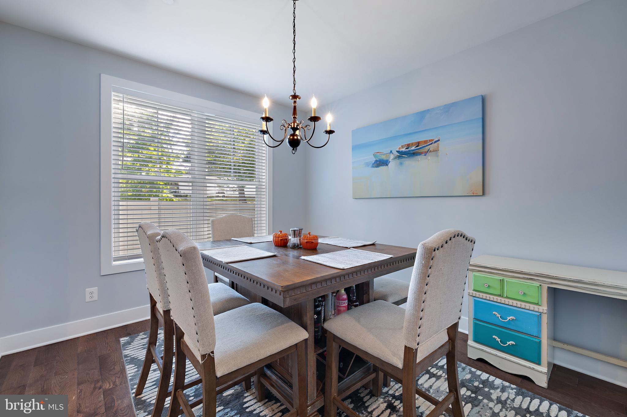 ROBINSON LANDING - Residential