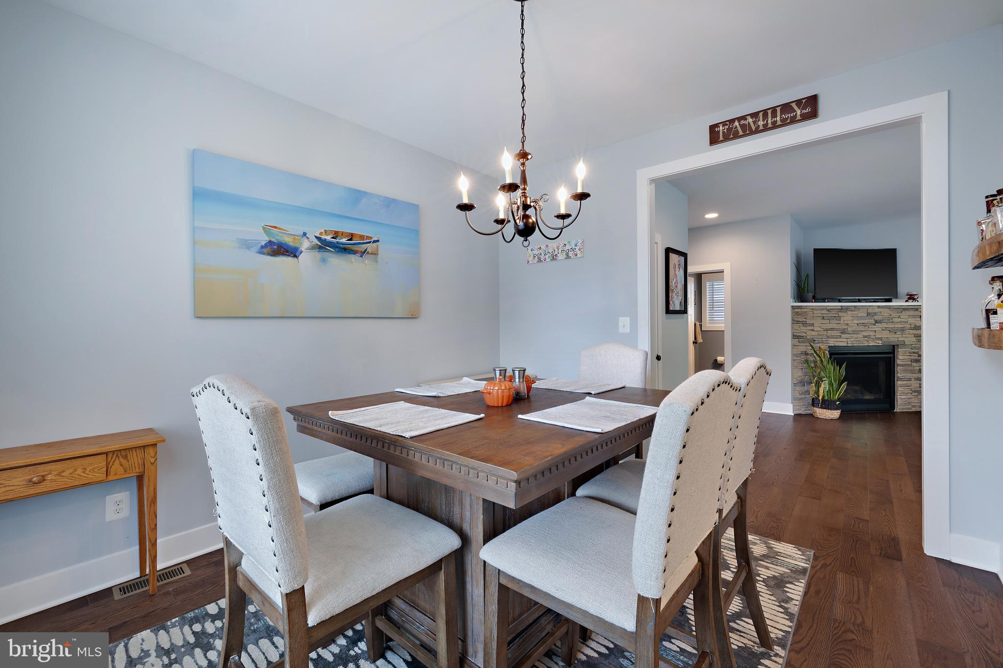 ROBINSON LANDING - Residential