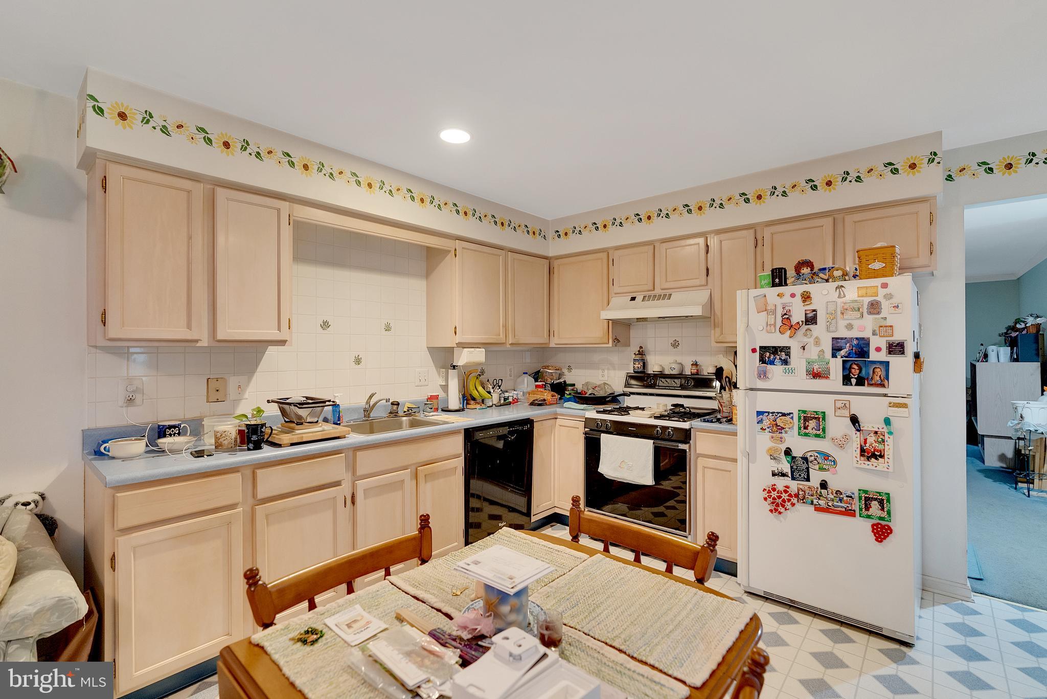 STONEGATE - Residential