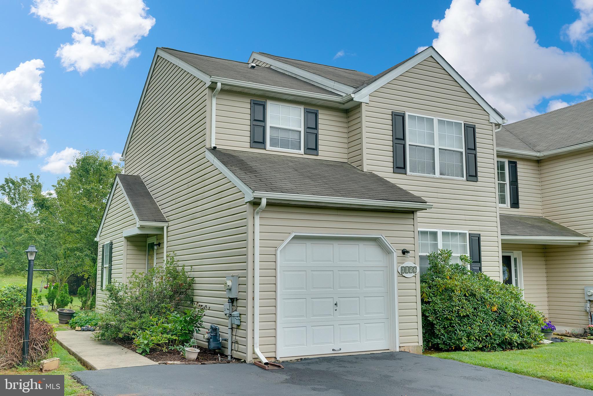 STONEGATE - Residential