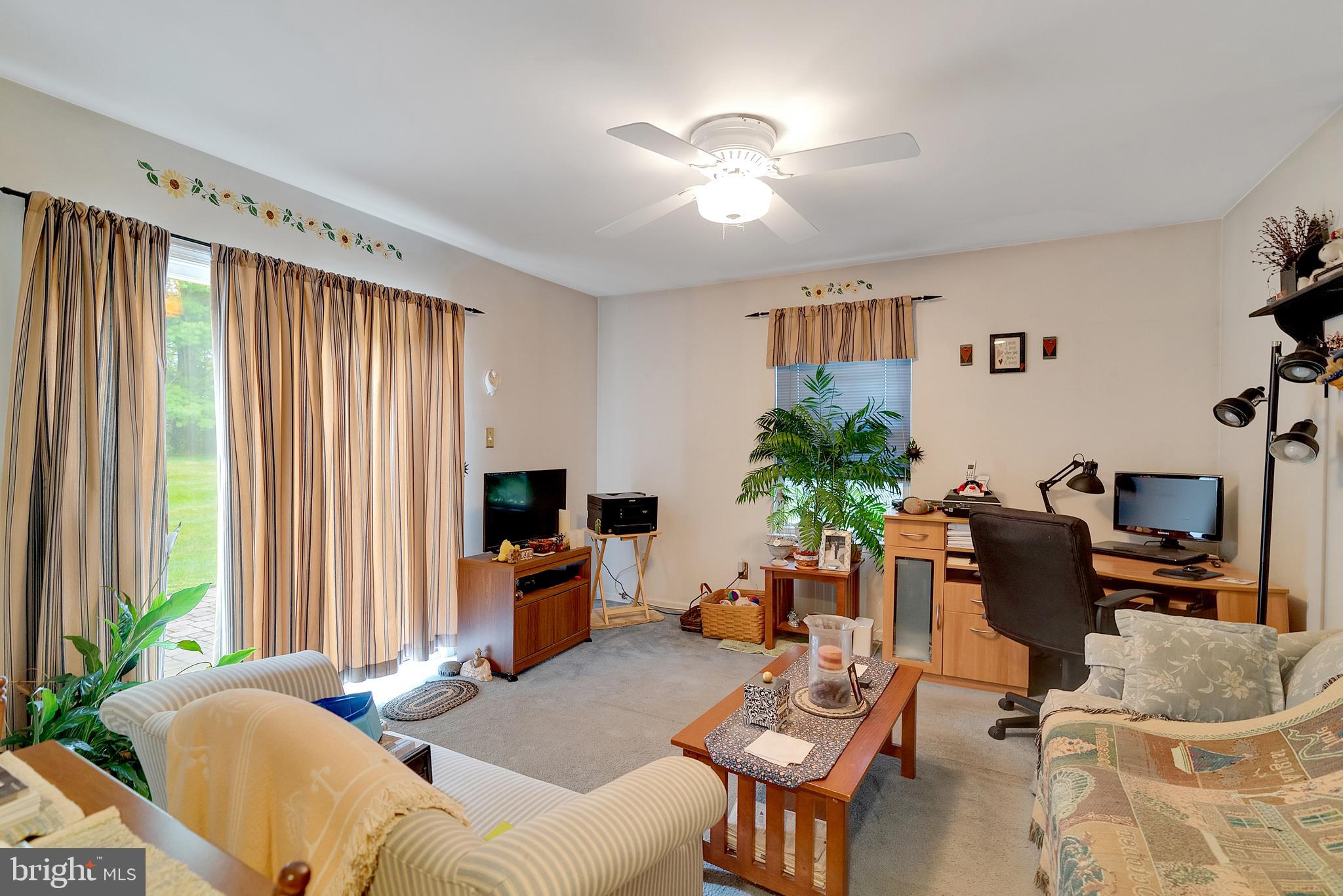 STONEGATE - Residential