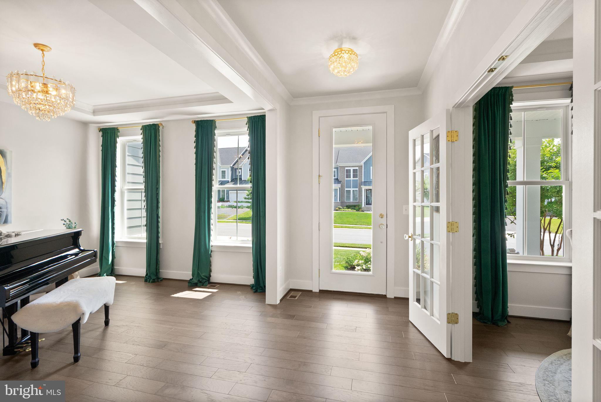 23757 CAMBRIDGE KNOLL COURT
