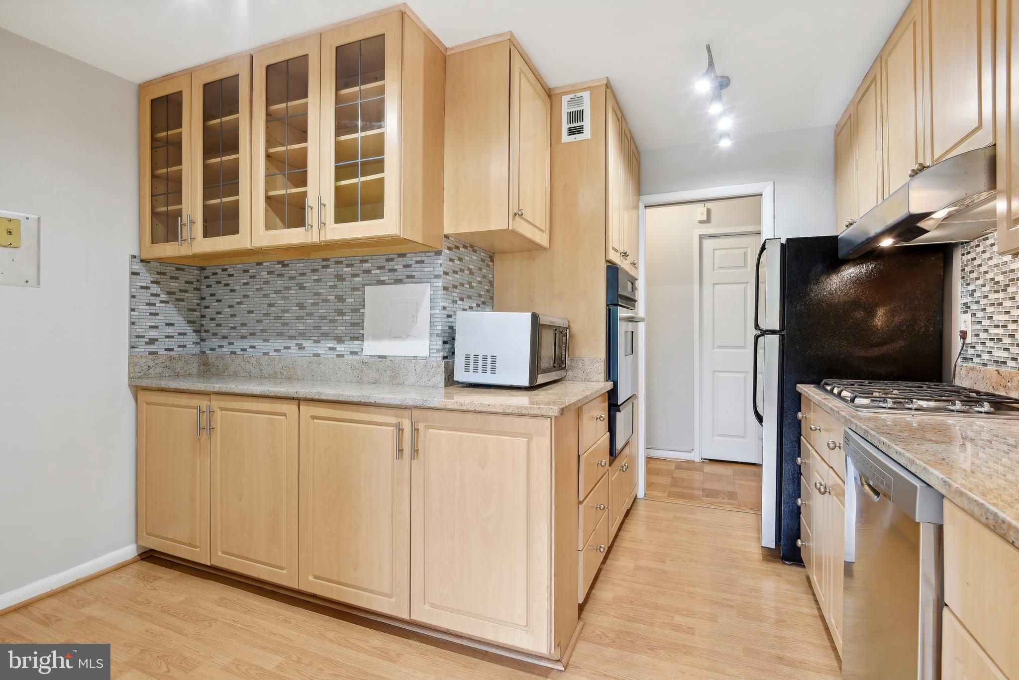 GROSVENOR PARK - Residential