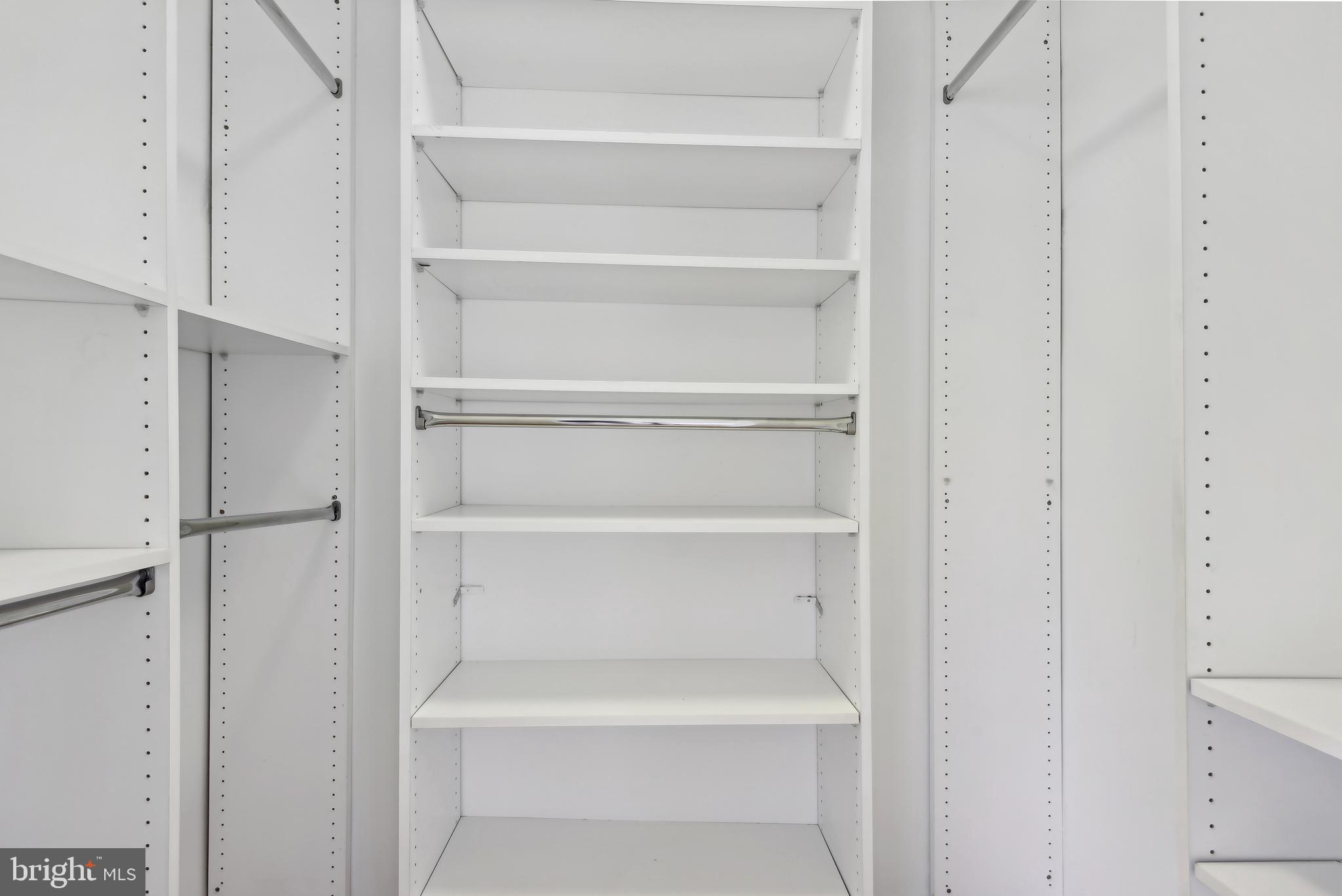 GROSVENOR PARK - Residential