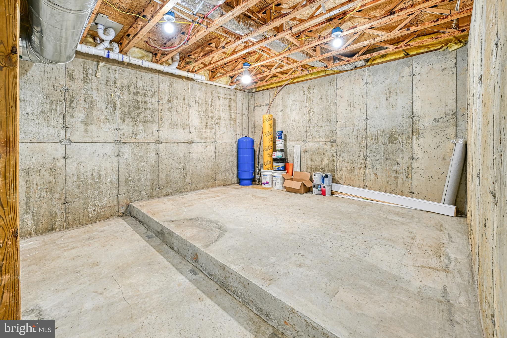 BYRD POINT - Residential