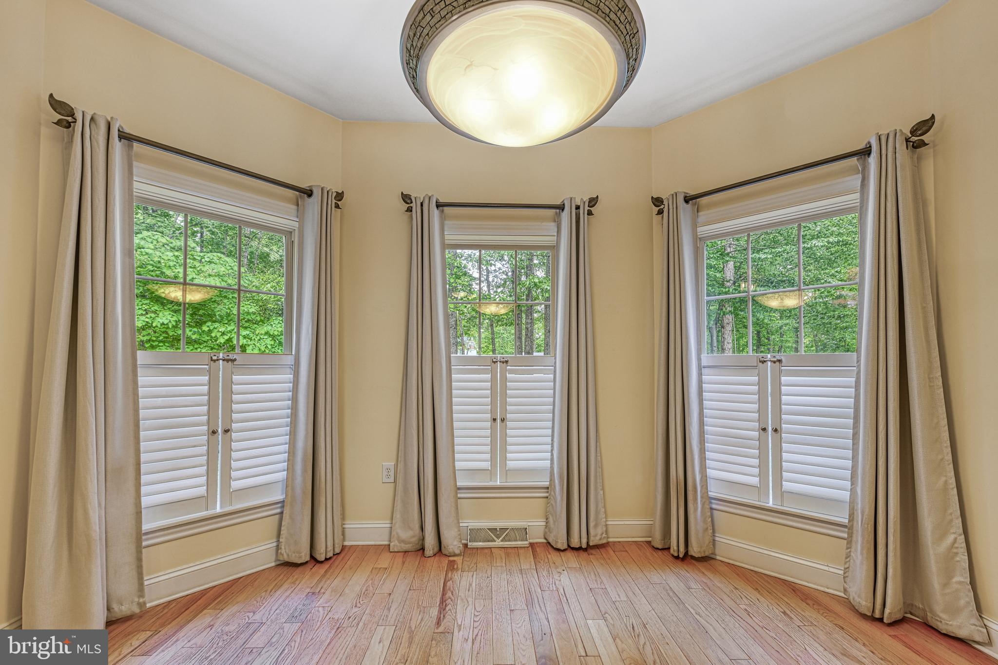 BYRD POINT - Residential