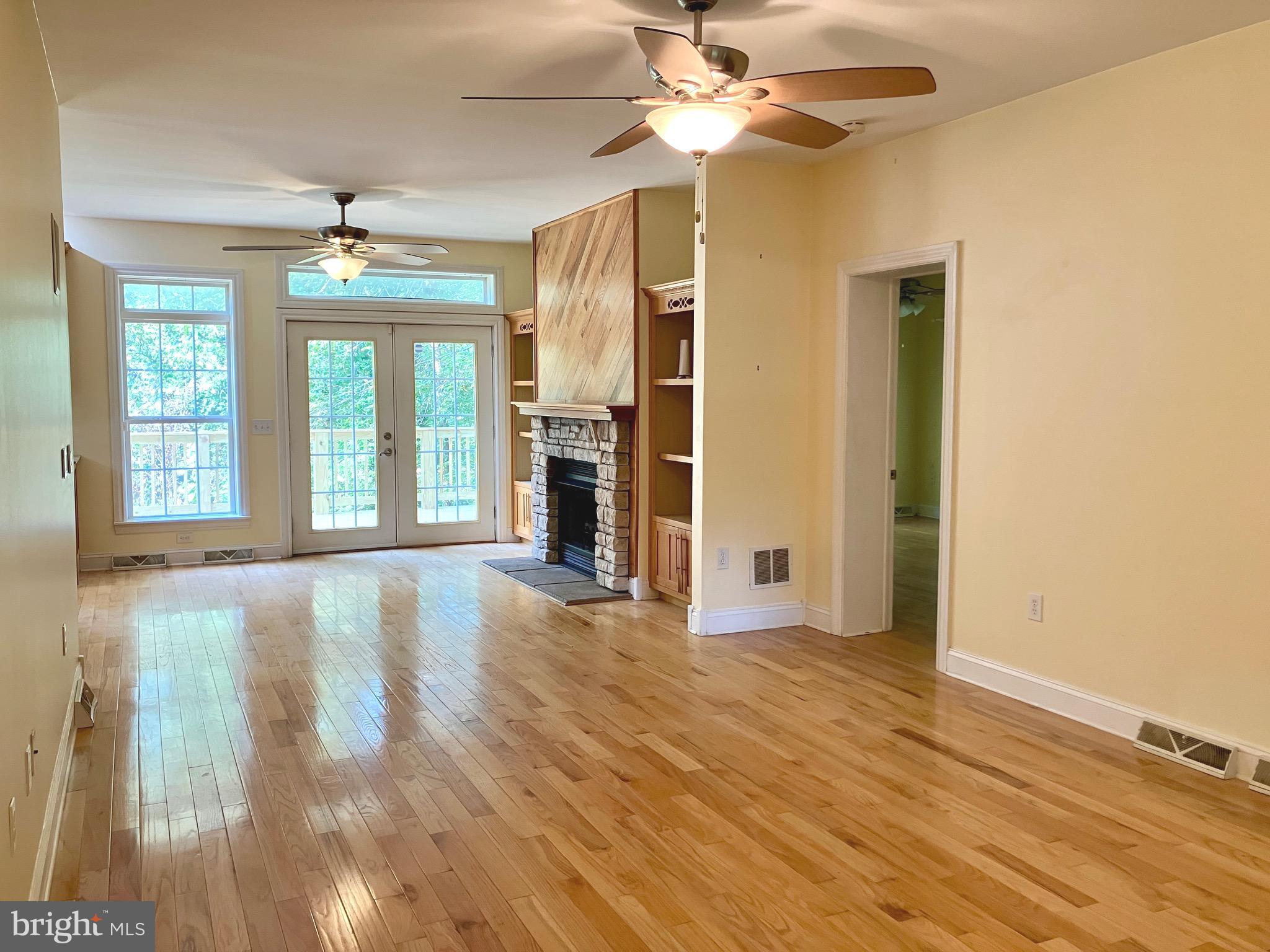 BYRD POINT - Residential