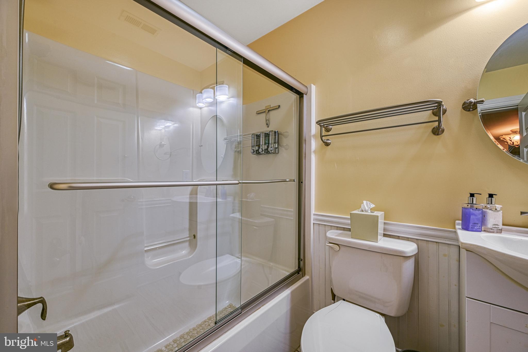 BYRD POINT - Residential