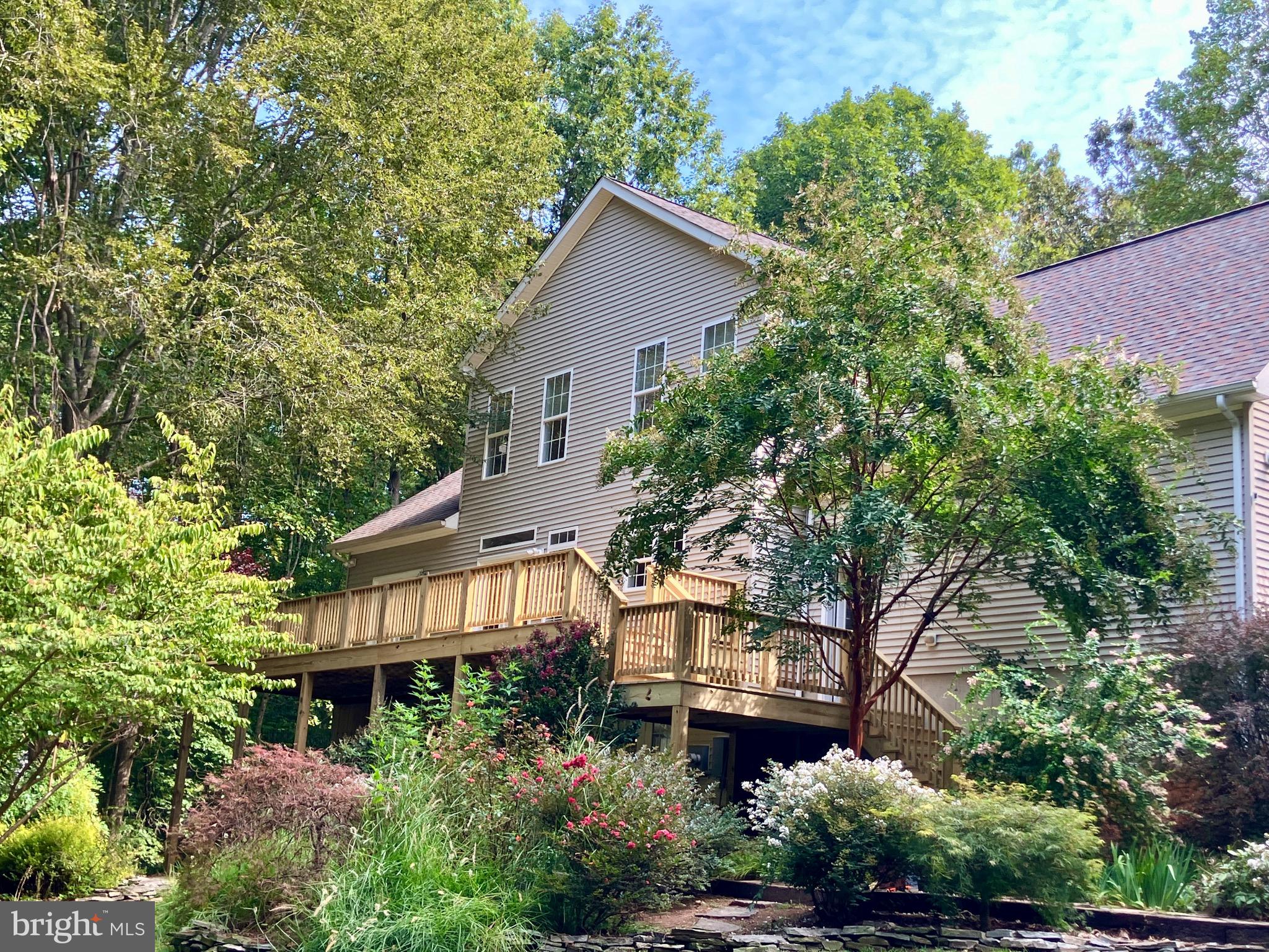 BYRD POINT - Residential