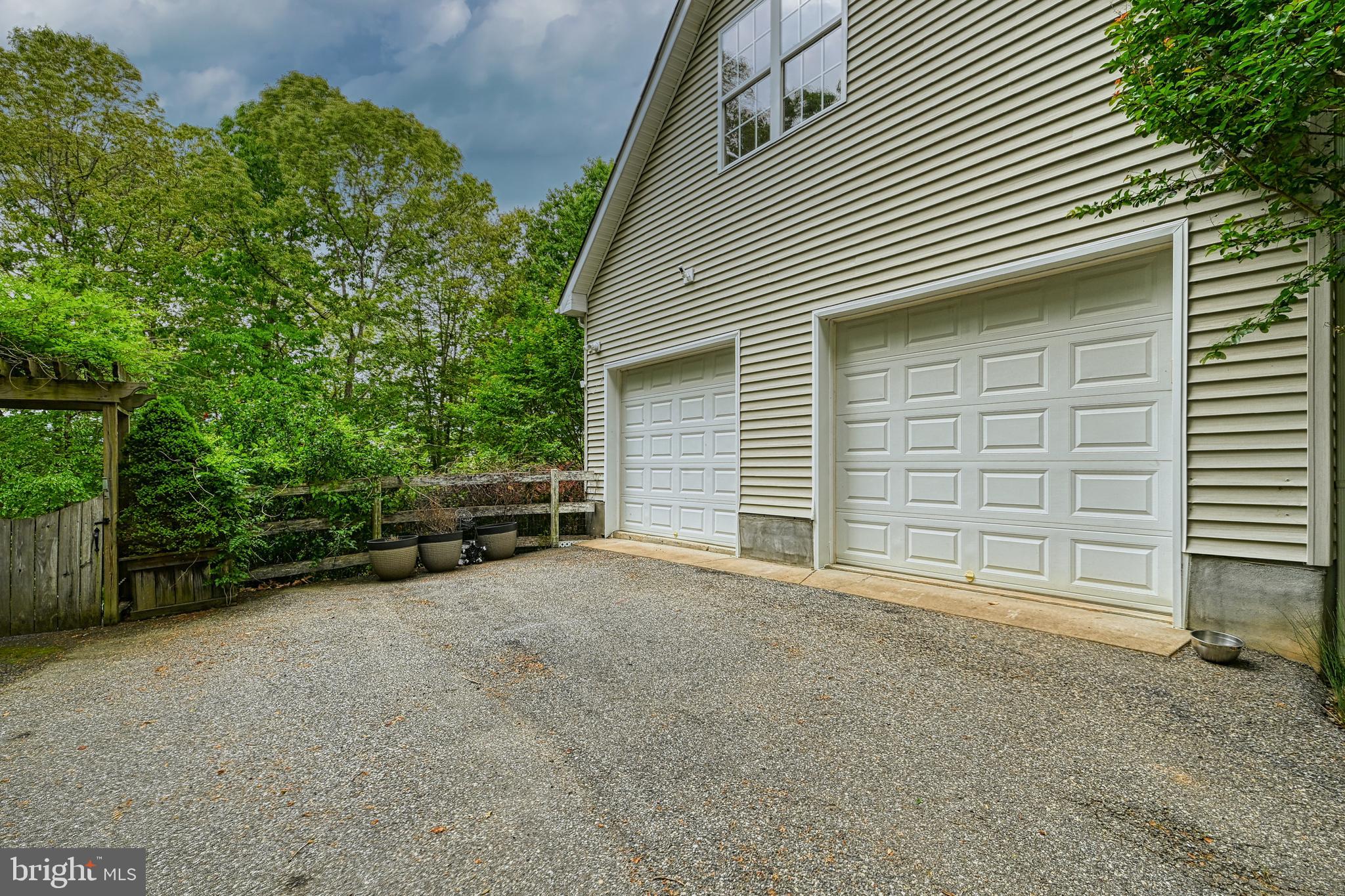 BYRD POINT - Residential