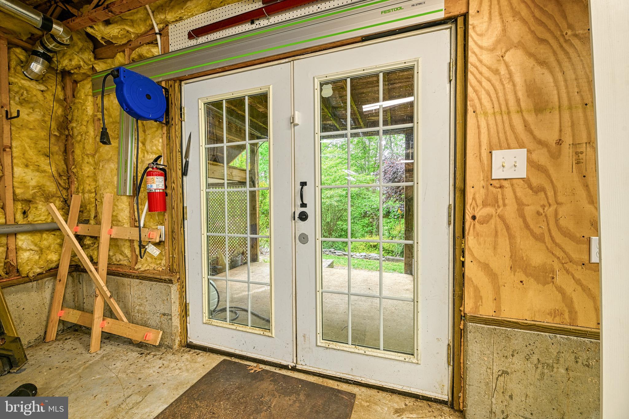 BYRD POINT - Residential