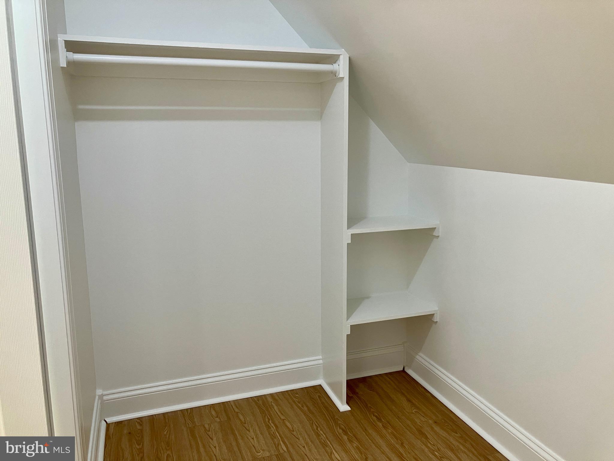 BYRD POINT - Residential