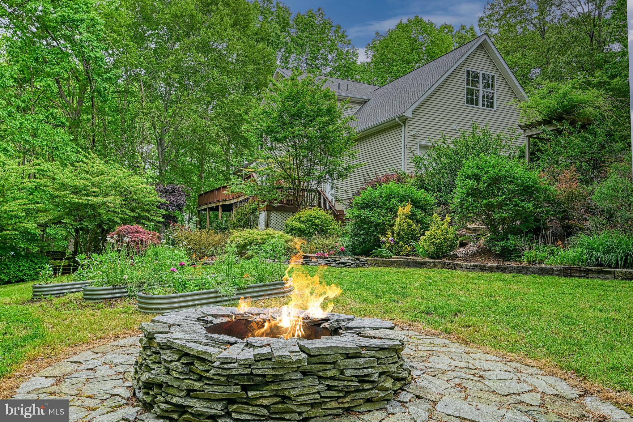 BYRD POINT - Residential