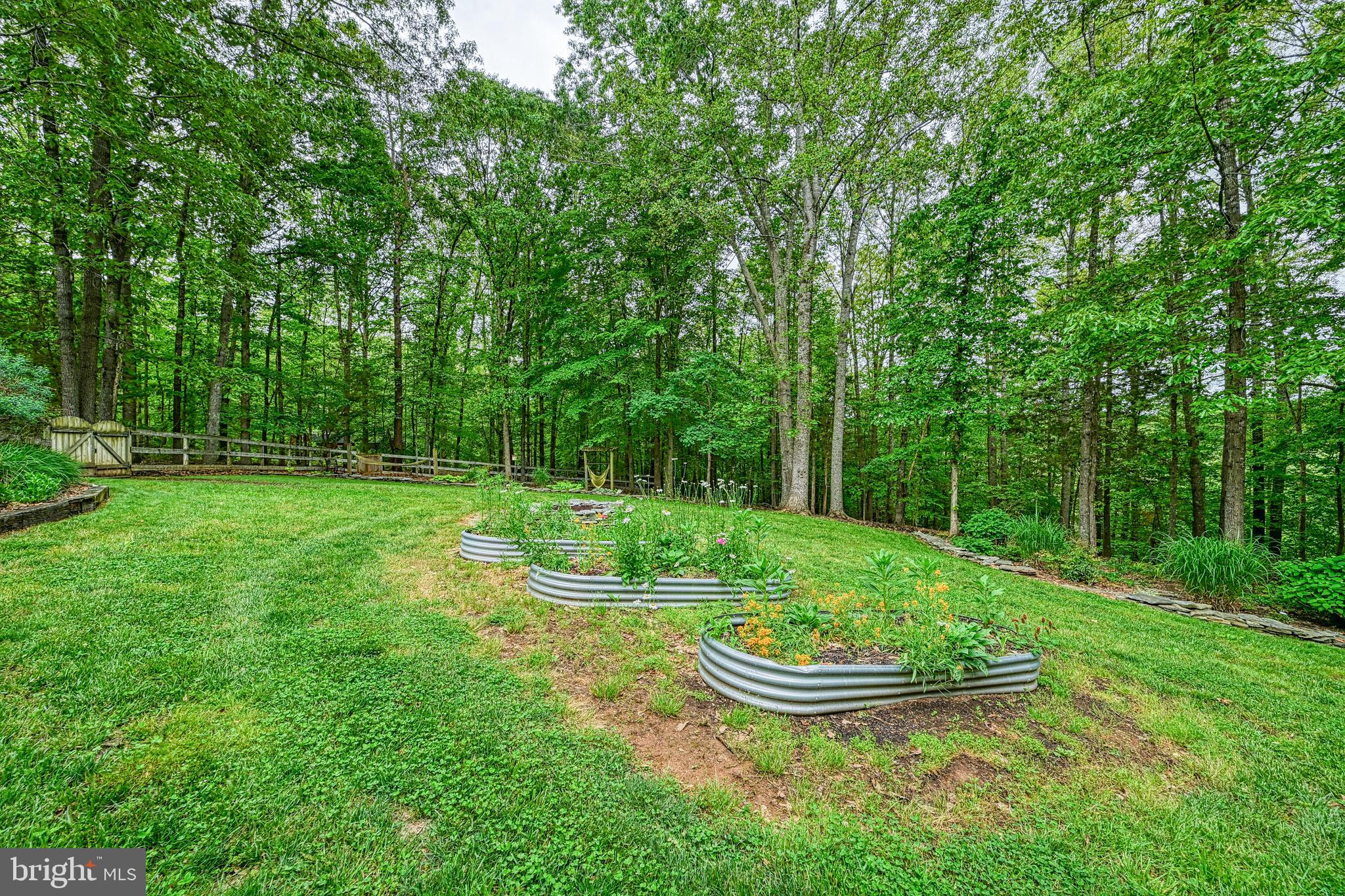 BYRD POINT - Residential