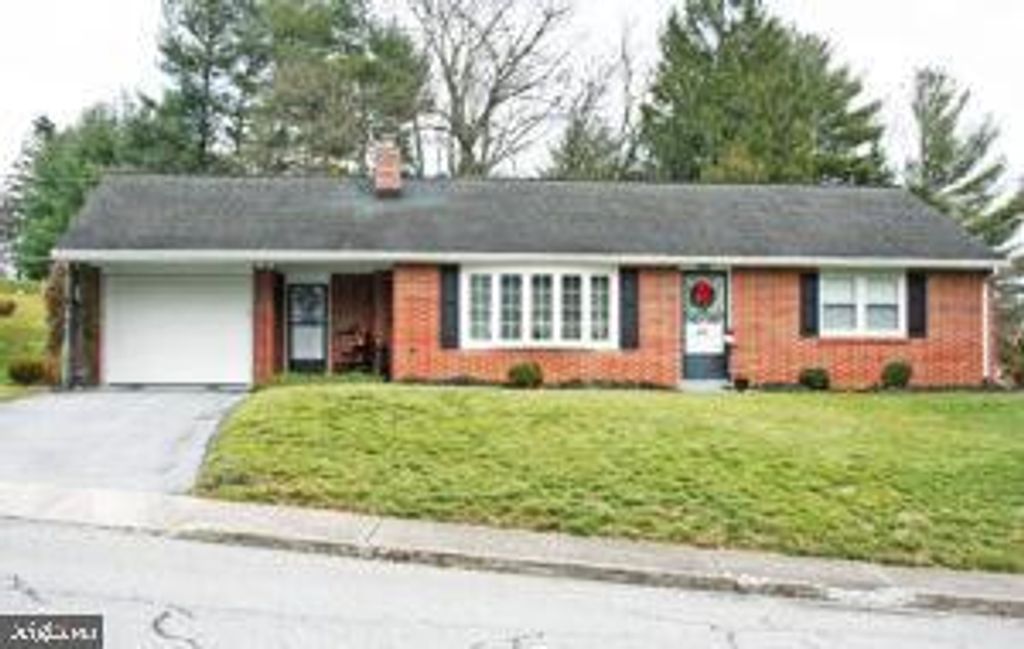 Photo of 240 RAPHO ST, MANHEIM, PA 17545 (MLS # PALA2030820)