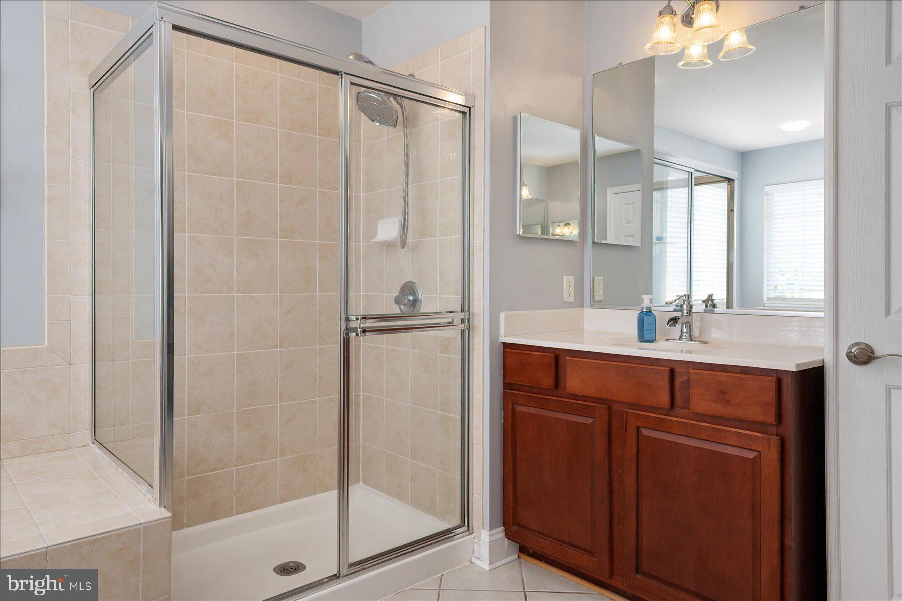 NORTH BROOK - Residential