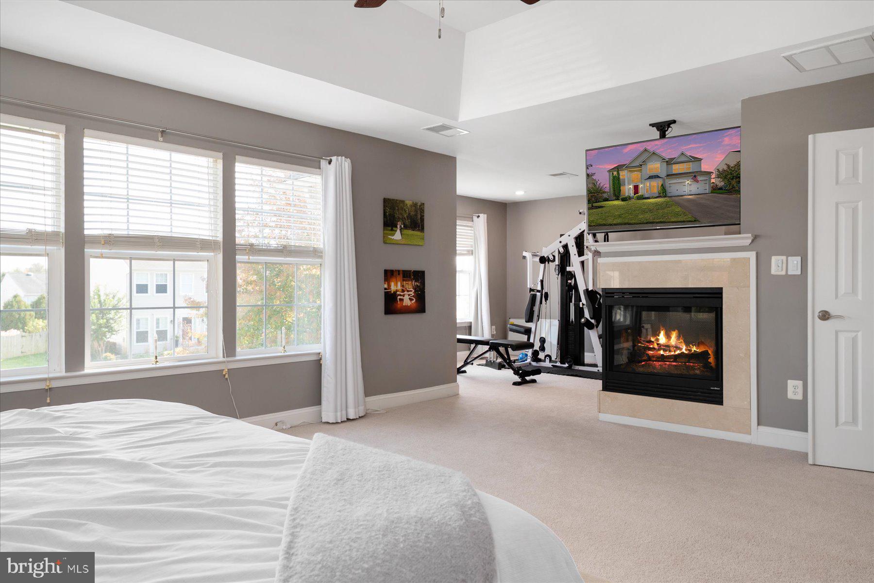 NORTH BROOK - Residential