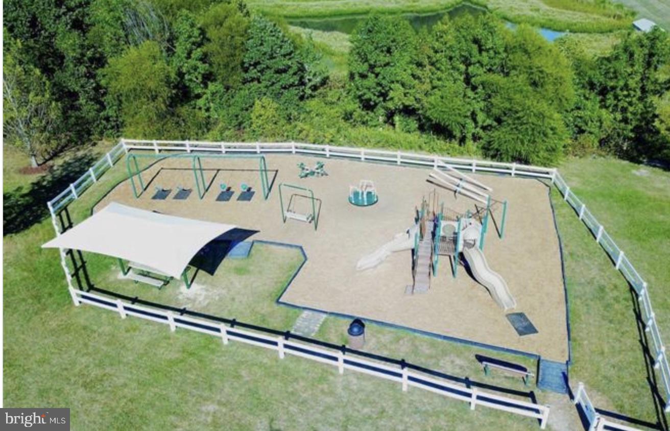 NORTH BROOK - Residential