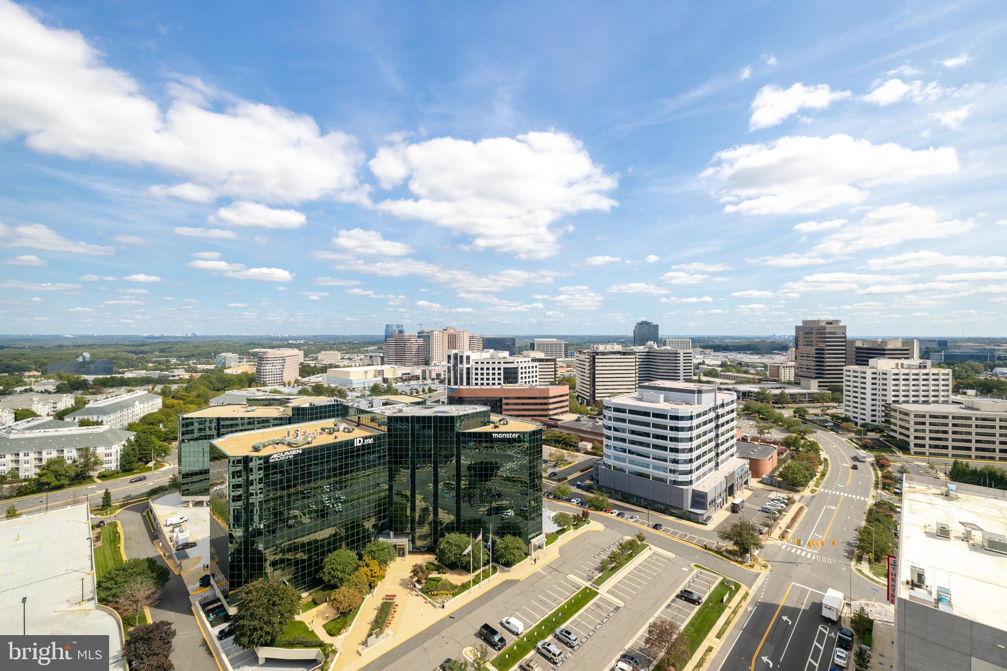 THE BORO TYSONS - Residential