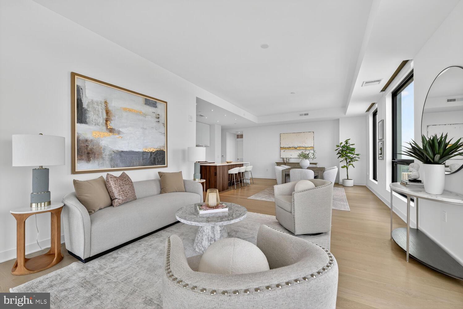 THE BORO TYSONS - Residential