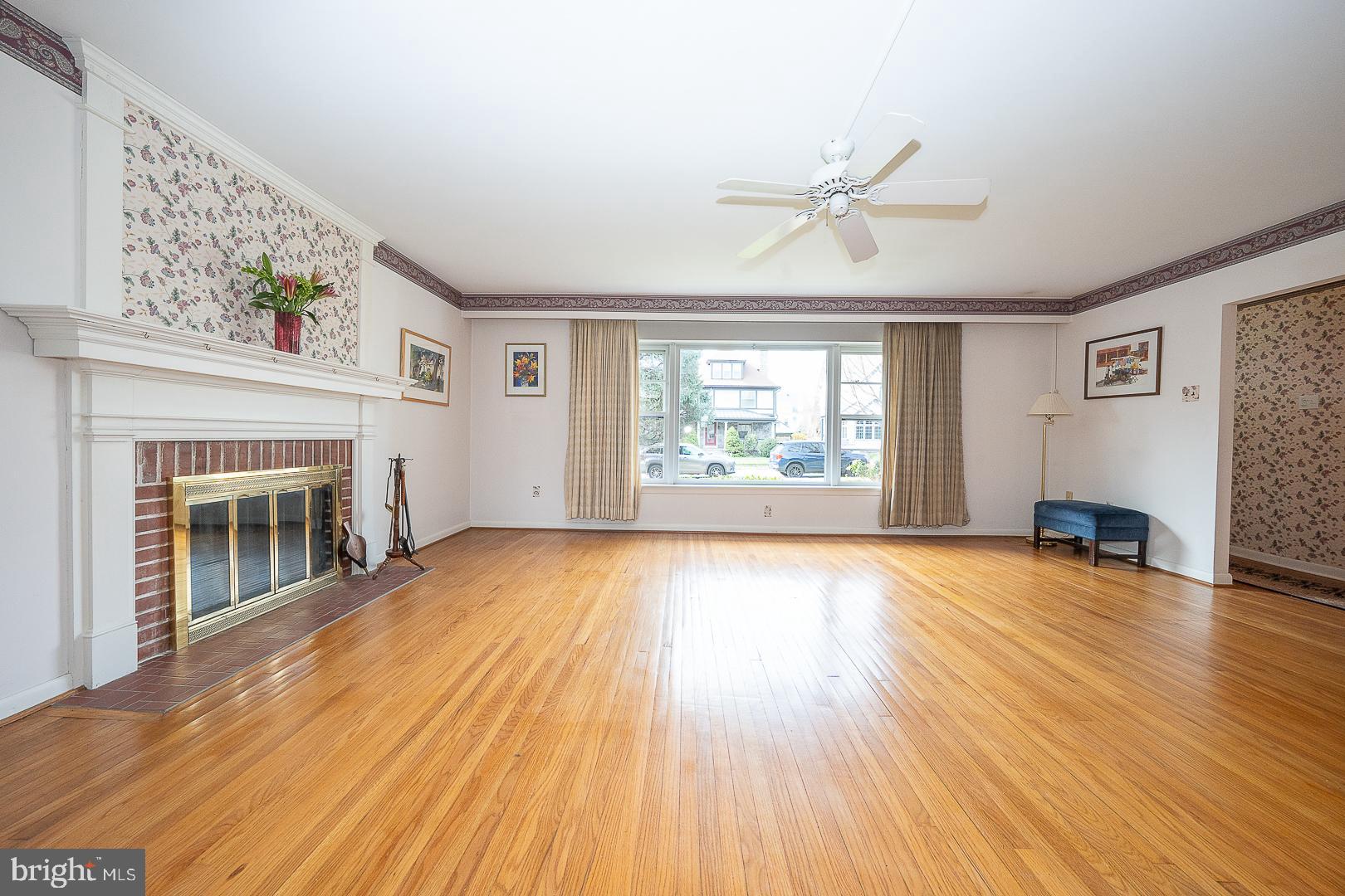 LLANERCH - Residential