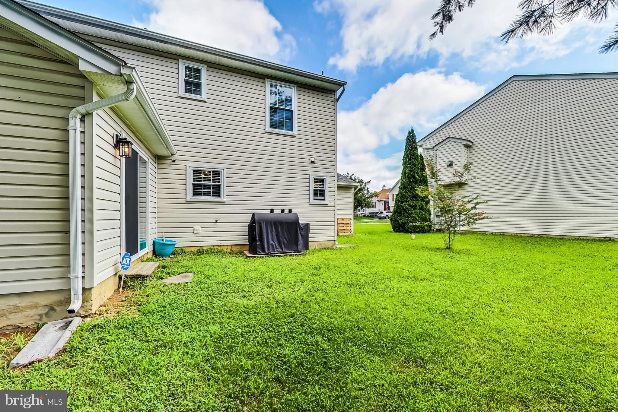 ST CHARLES DORCHESTER - Residential