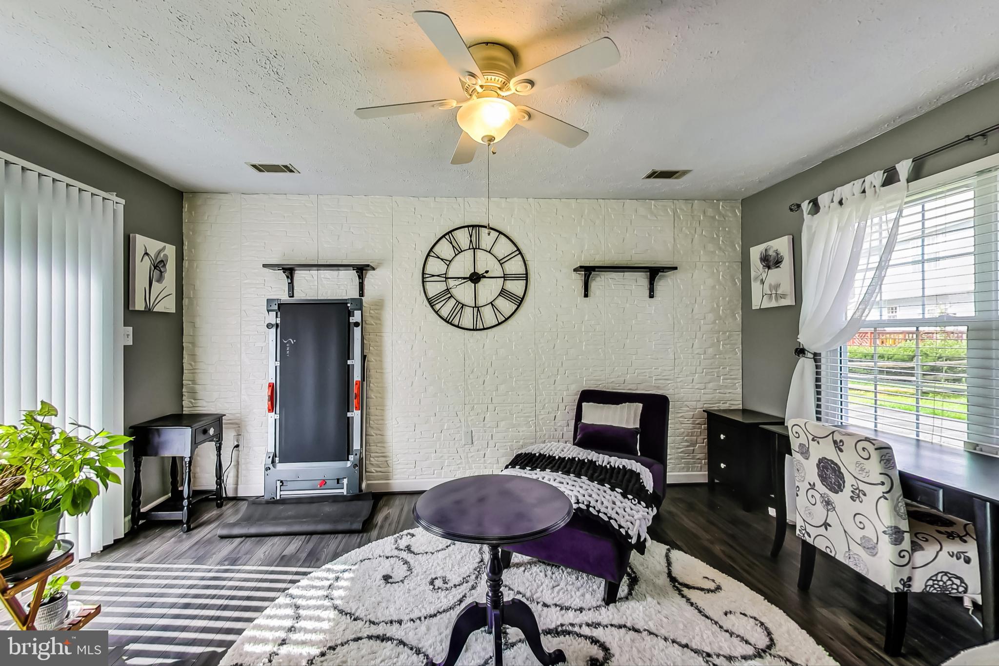 ST CHARLES DORCHESTER - Residential